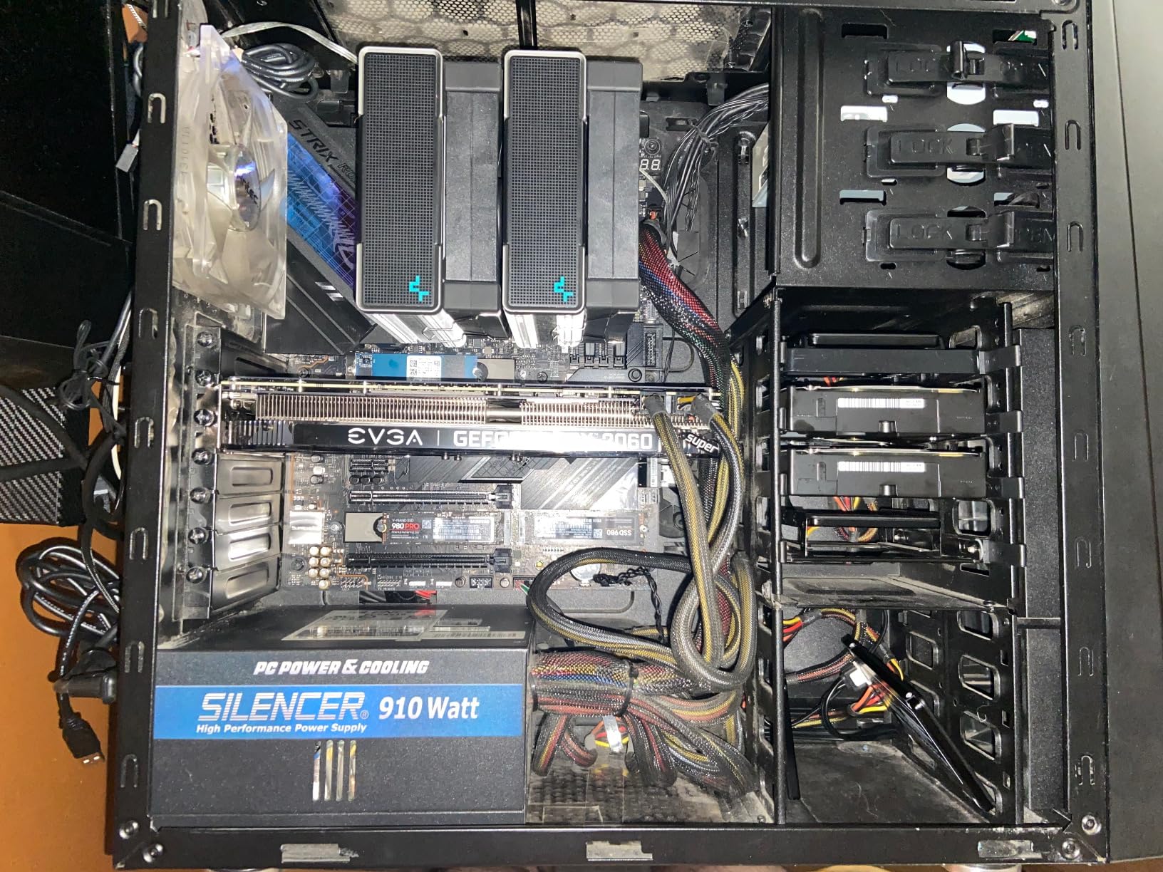 Intel Core i9-12900KF Gaming Desktop Processor 16 (8P+8E) Cores up to 5.2 GHz Unlocked LGA1700 600 Series Chipset 125W customer photo 2