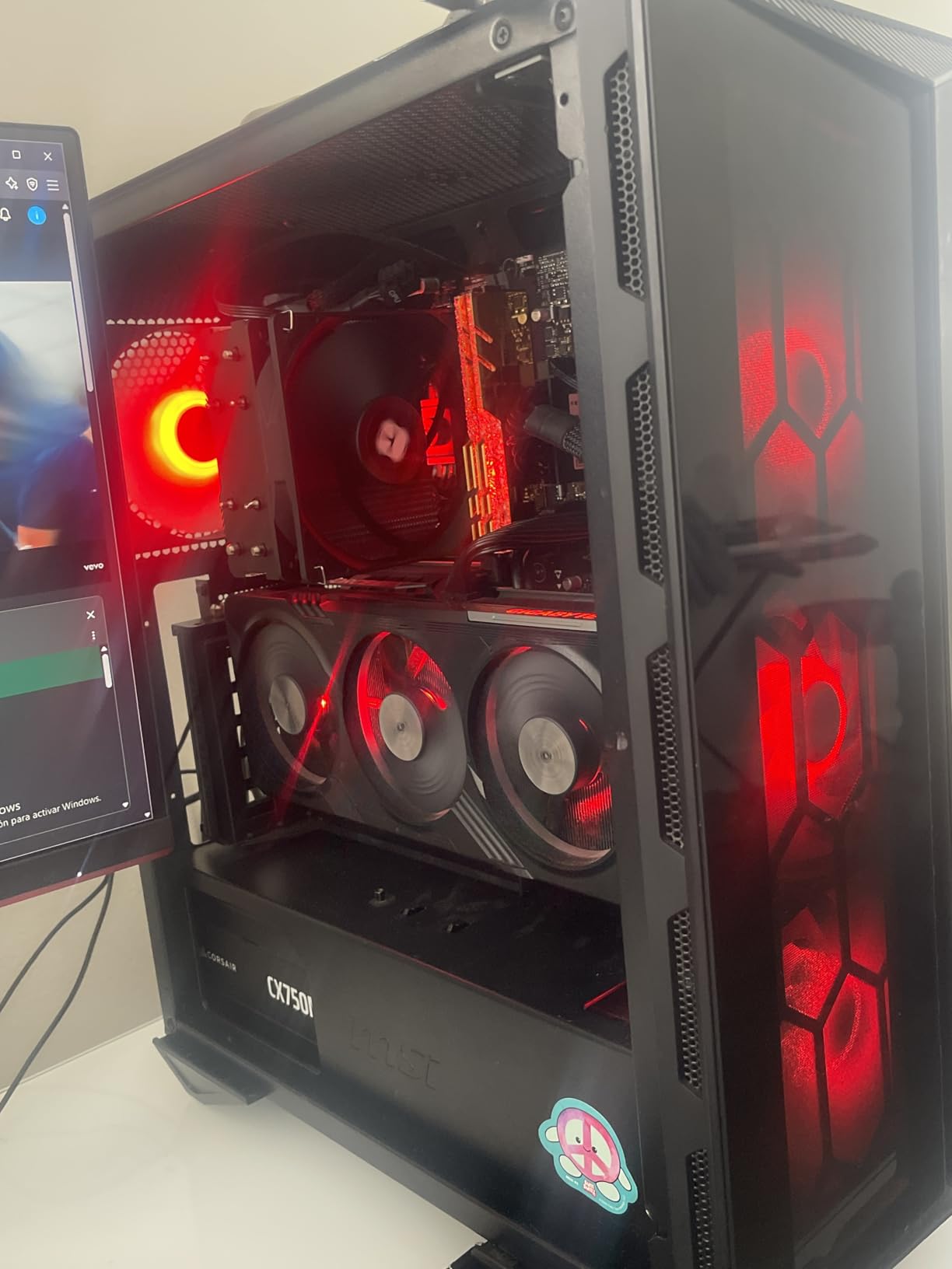 Intel Core i5-12600KF Desktop Processor 10 (6P+4E) Cores up to 4.9 GHz Unlocked customer photo 2