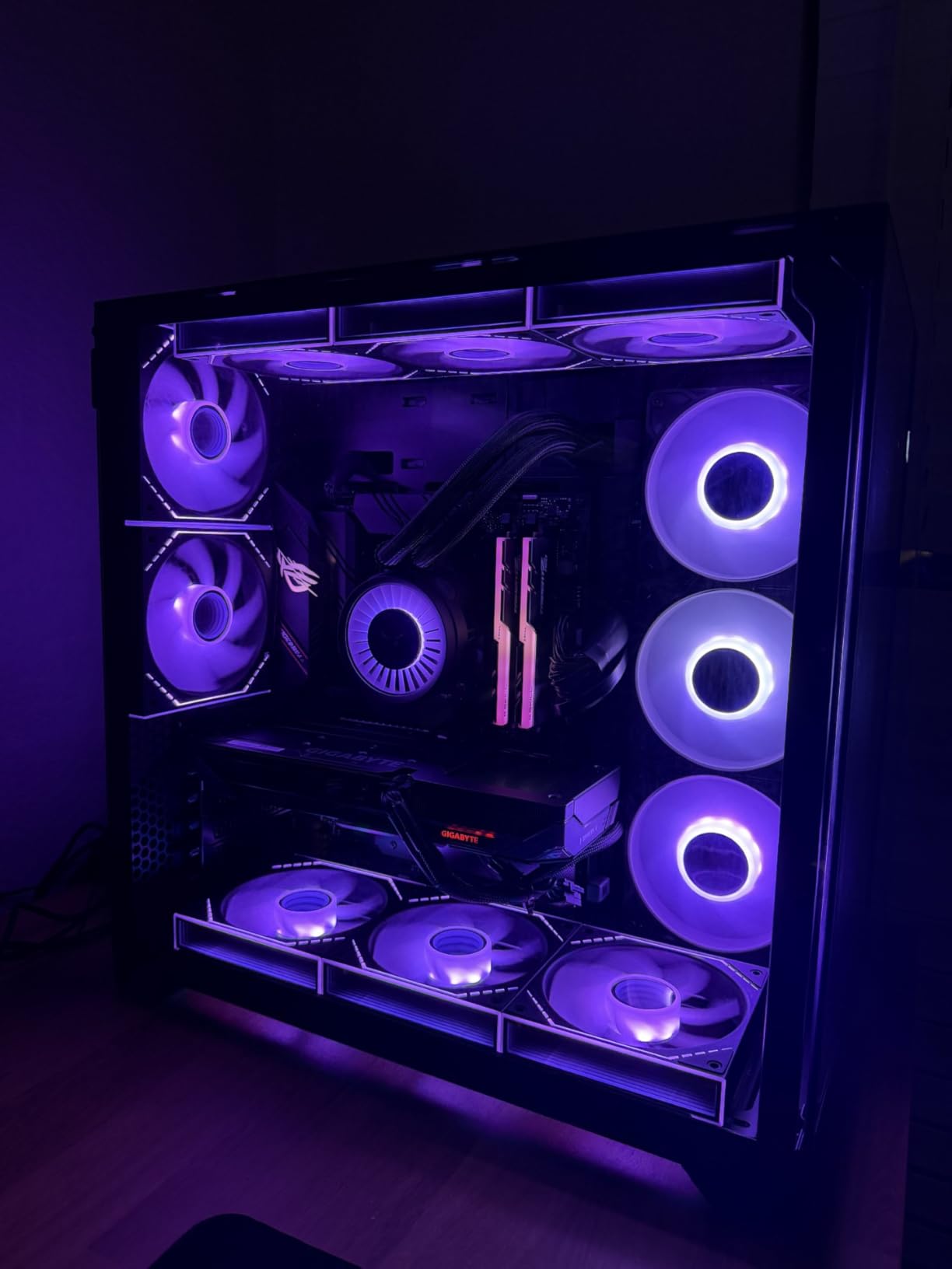 Asus ROG Strix B550-F Gaming WiFi II AMD AM4 (3rd Gen Ryzen) ATX Gaming Motherboard (PCIe 4.0,WiFi 6E, 2.5Gb LAN, BIOS Flashback, HDMI 2.1, Addressable Gen 2 RGB Header and Aura Sync) customer photo 1