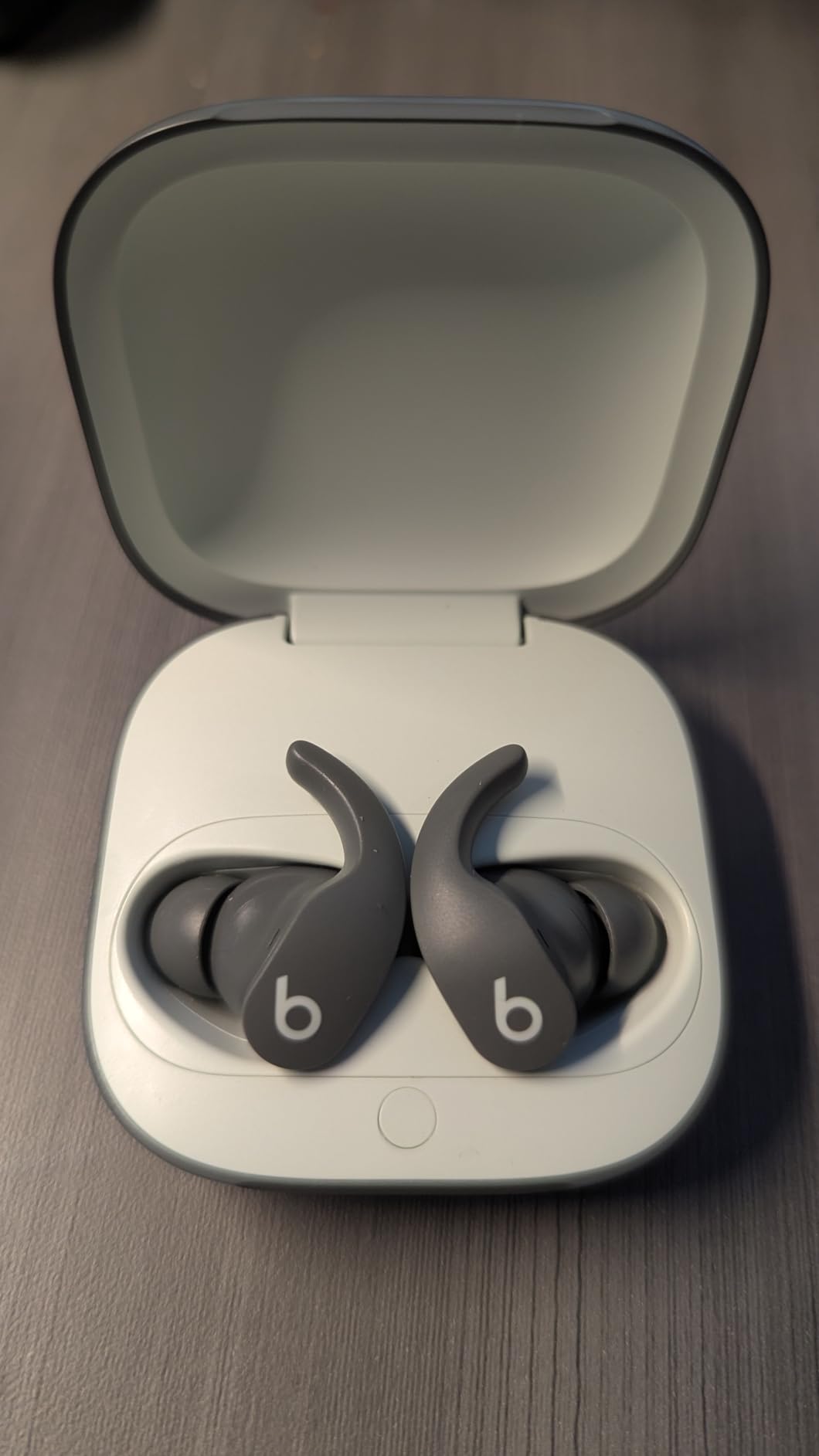 Beats Fit Pro (1st Gen) - True Wireless Noise Cancelling Earbuds - Active Noise Cancelling - Sweat Resistant Earphones, Compatible with Apple & Android, Class 1 Bluetooth - Sage Gray customer photo 2
