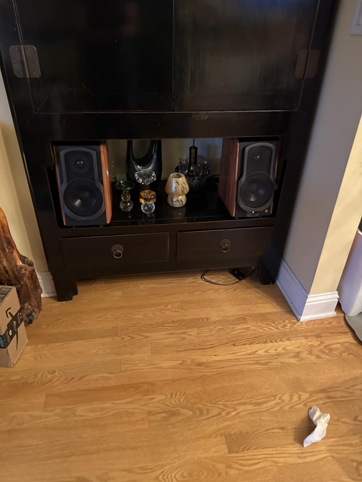 Edifier S1000W WiFi Audiophile Active Bookshelf 2.0 Speakers, 120W RMS Wireless HiFi Bluetooth Sound System Works with Alexa, Optical/RCA, AirPlay 2, Spotify Tidal Connect - Pair customer photo 1