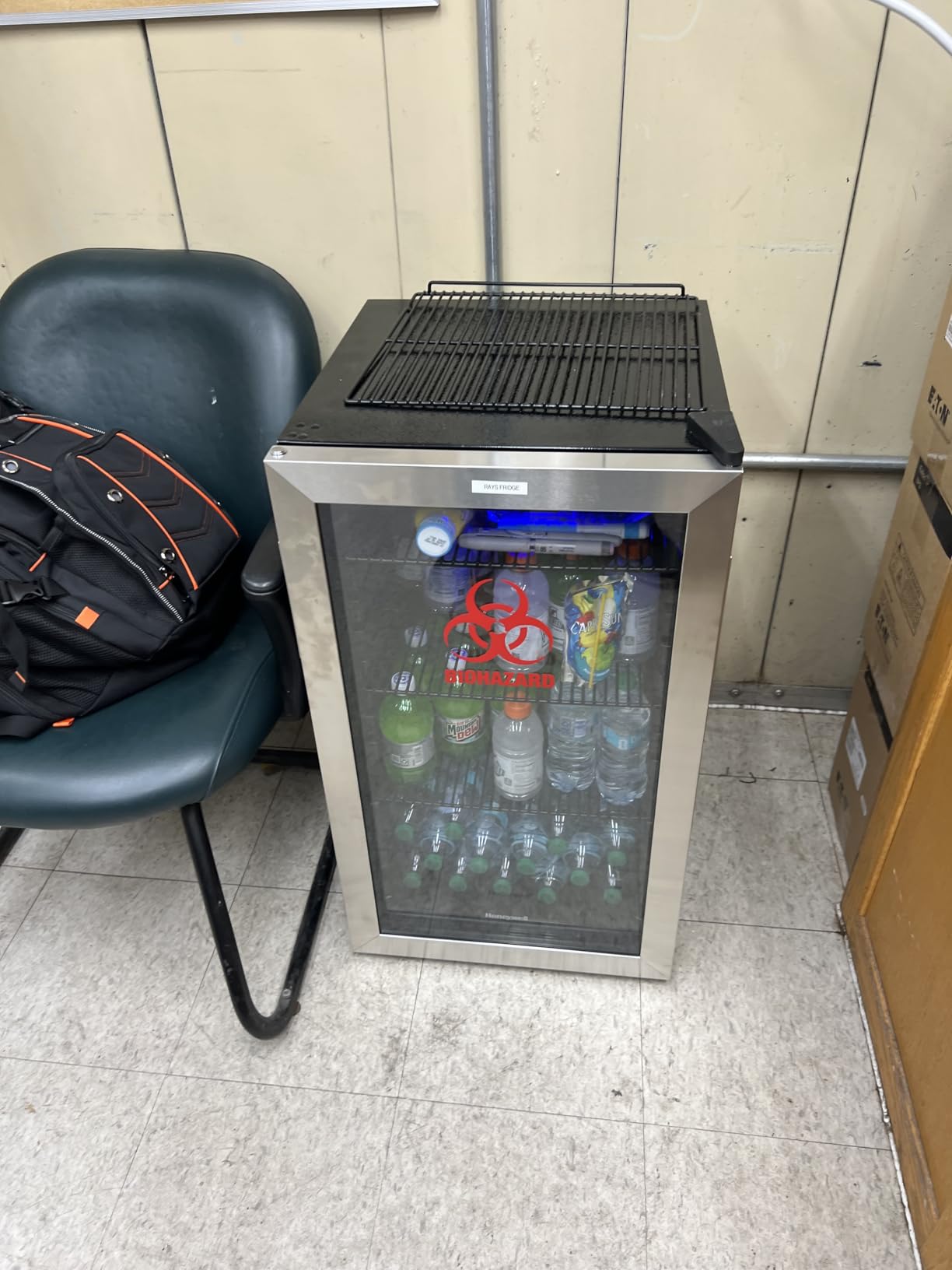 Honeywell Beverage Refrigerator and Cooler, 116 Can Mini Fridge with Glass Door for Soda Beer or Wine for Office or Bar with Adjustable Removable Shelving, Commercial Grade customer photo 2