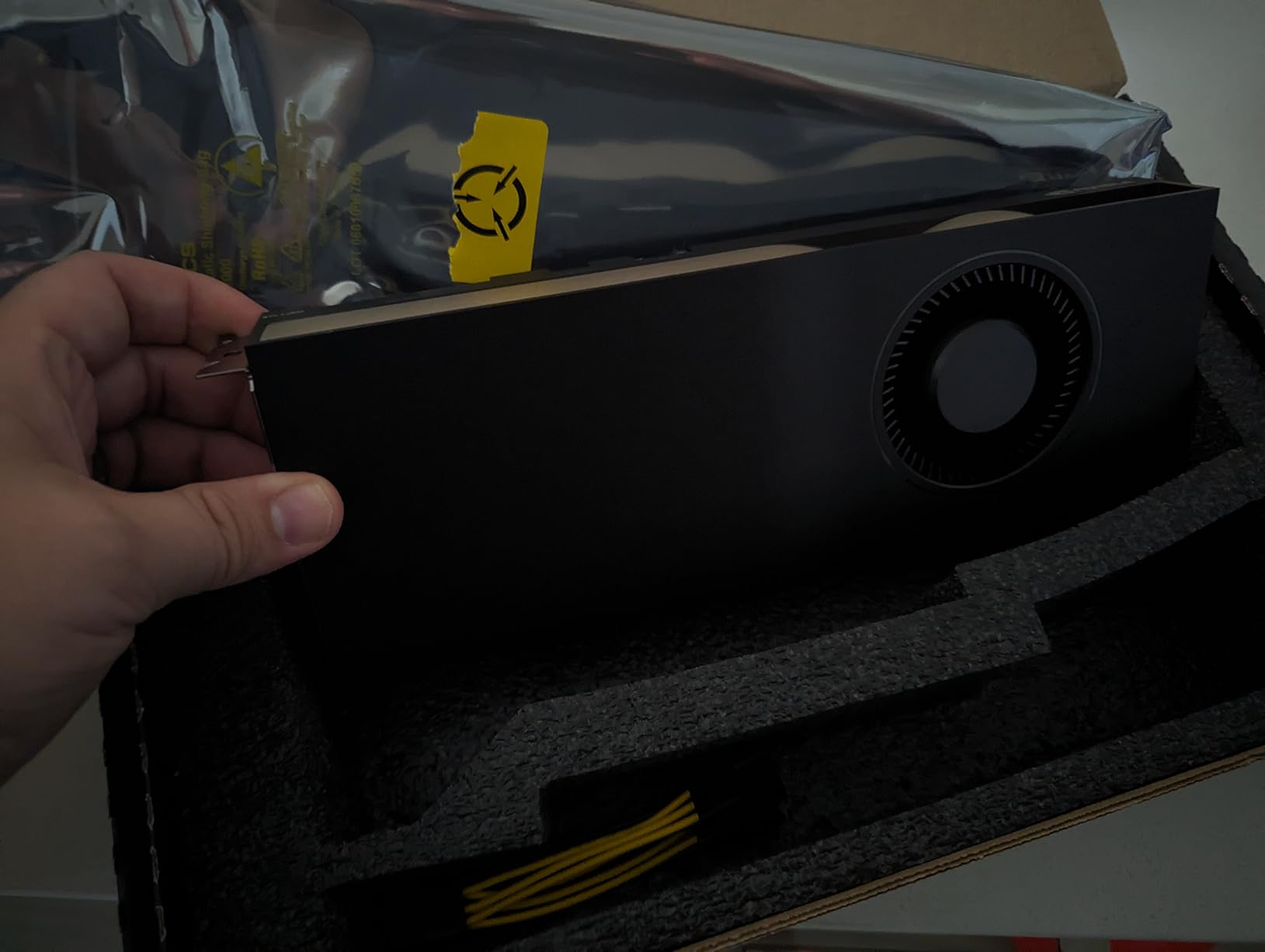 PNY NVIDIA RTX A4500 Workstation Graphics Card, 20GB GDDR6 customer photo 1
