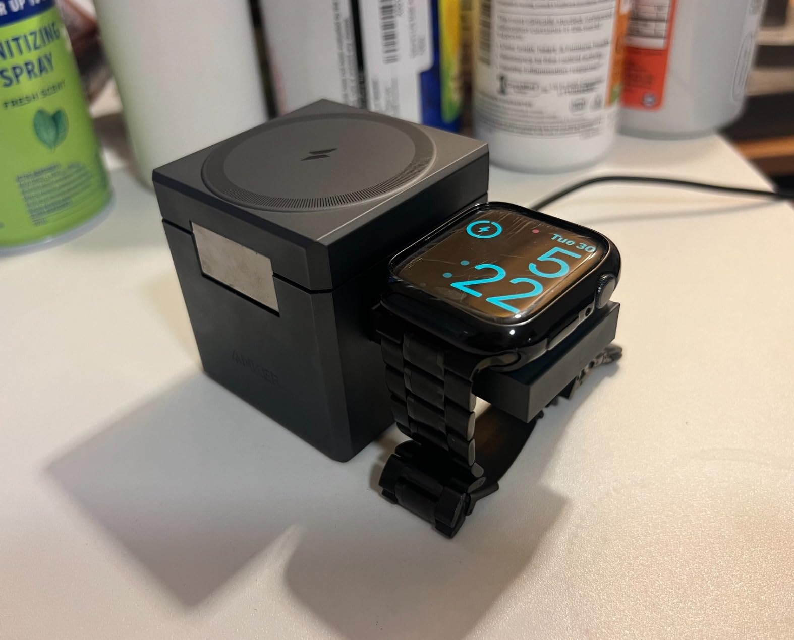 Anker 3-in-1 Cube Wireless Charger, MagSafe Charging Stand, 15W Foldable Fast Charging Station for iPhone 17/16/15, Apple Watch 1-8/Ultra, AirPods (Adapter Included, Non-Battery) customer photo 1