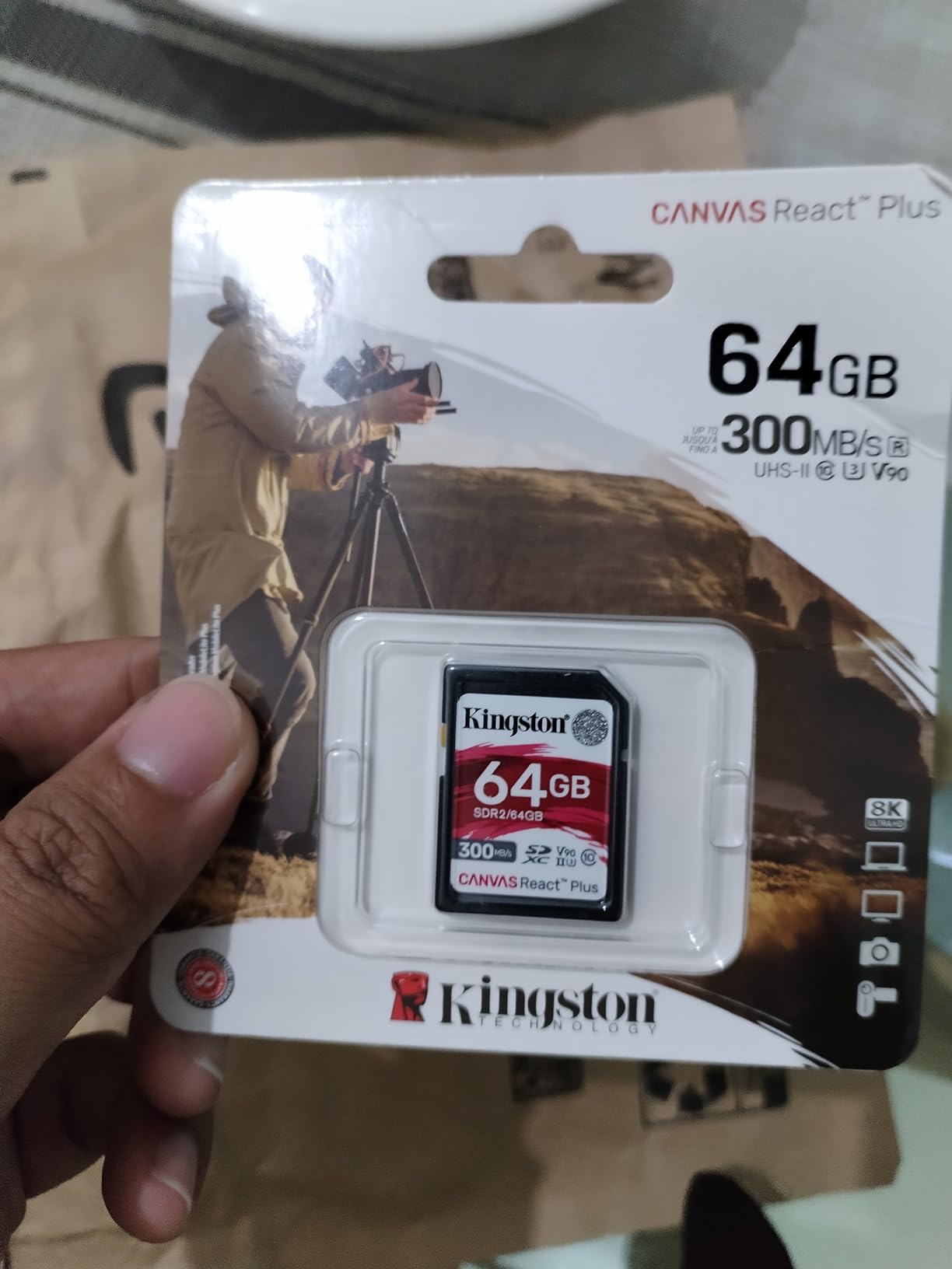 Kingston Canvas React Plus 64GB SD Card | SDXC UHS-II | 300R/260W U3 V90 | Full HD/4K/8K | SDR2/64GB customer photo 1