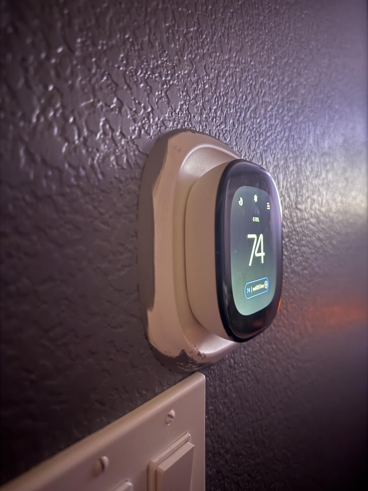 ecobee Smart Thermostat Enhanced, Programmable Wifi Thermostat | Works with Siri, Alexa, Google Assistant - Energy Star Certified - Smart Home customer photo 2