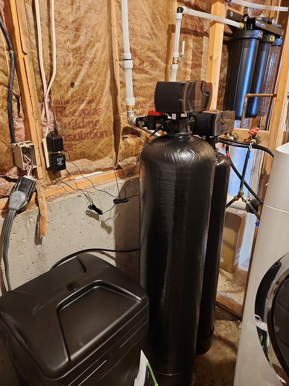 PRO+AQUA Elite 5-Stage Whole House Water Softener and Filter Bundle System for Well Water | Reduces Heavy Metals, Iron, Sulfur, Sediment, Chlorine, and More | Ideal for 3-4 Bathrooms (+ RO System) customer photo 2