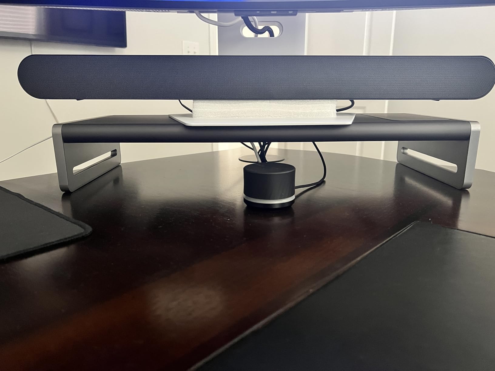 Samsung HW-S50B/ZA 3.0ch All-in-One Soundbar w/Dolby 5.1, DTS Virtual:X, Q-Symphony, Built-in Center Speaker, Adaptive Sound Lite, Bluetooth Multi Connection (2022) customer photo 1