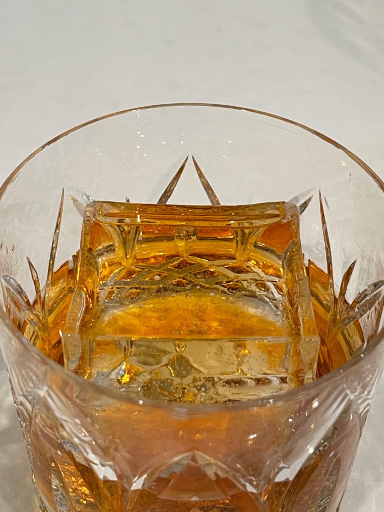 W&P Crystal Ice Tray, Perfect Etched Large Cubes, Slow Melting for Whiskey and Cocktails, Food Grade Premium Silicone, Dishwasher Safe, BPA Free customer photo 2