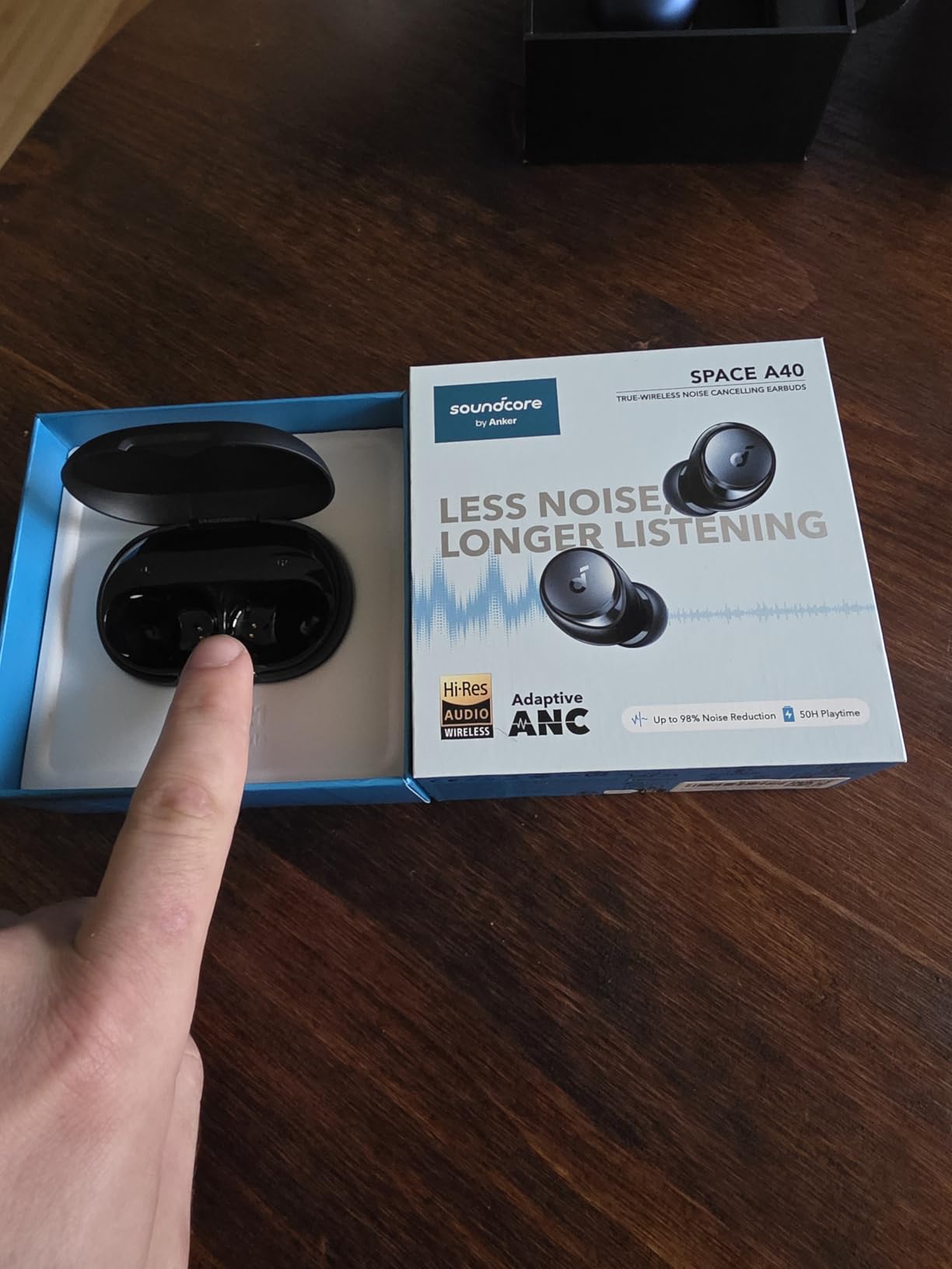 Soundcore by Anker Space A40 Auto-Adjustable Active Noise Cancelling Wireless Earbuds, Reduce Noise by Up to 98%, 50H Playtime, Comfortable Fit, App Customization, Wireless Charge (White) customer photo 1
