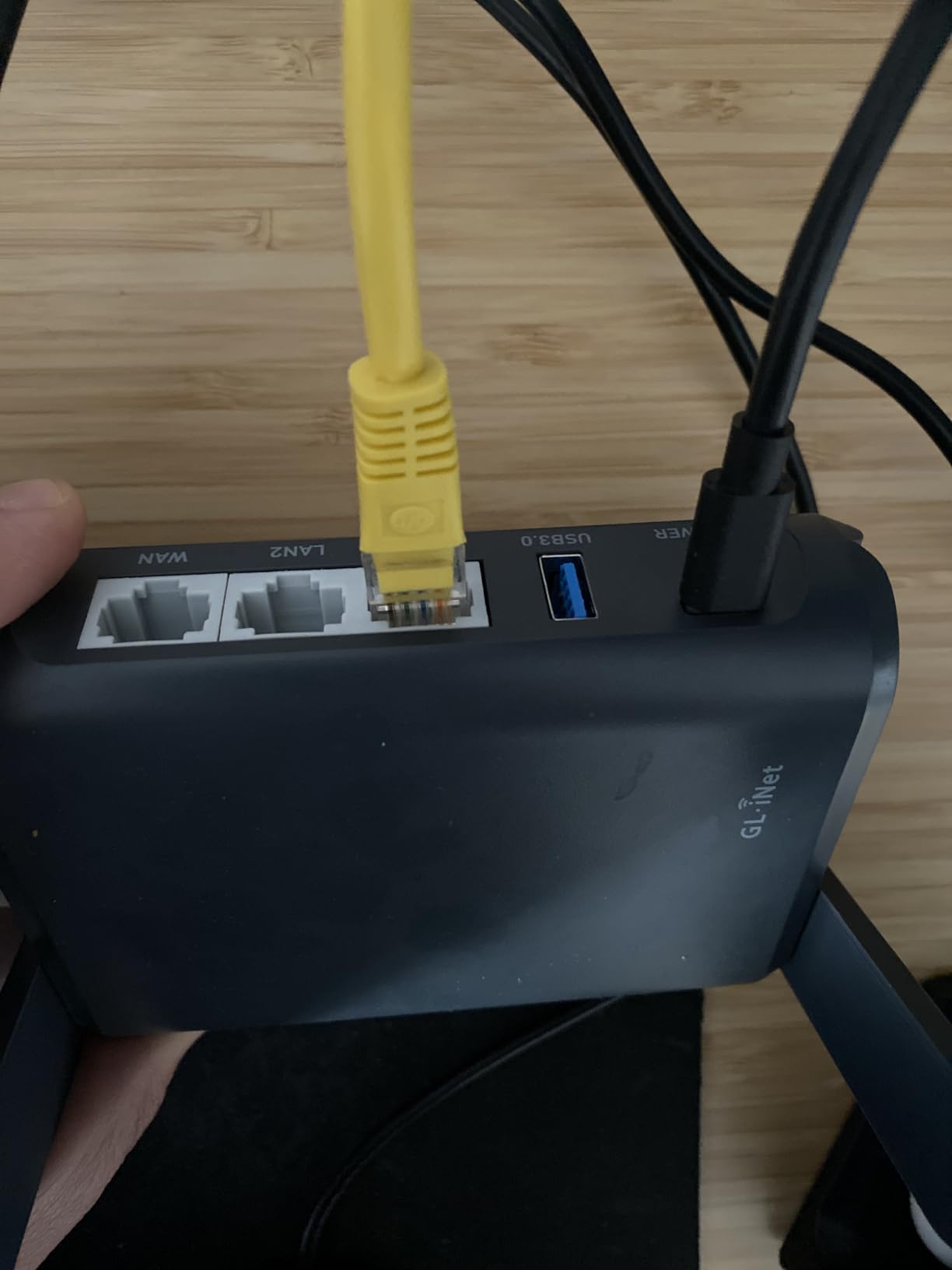 GL.iNet GL-AXT1800 Slate AX Pocket-Sized Wi-Fi 6 Travel Router with VPN customer photo 1