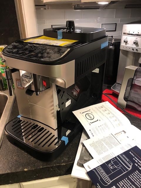 De'Longhi Magnifica Evo Automatic Espresso & Coffee Machine with Manual Milk Frother, Built-in Grinder & Auto-Clean Function - For Latte, Cappuccino, Americano, Iced Coffee, ECAM29043SB customer photo 2