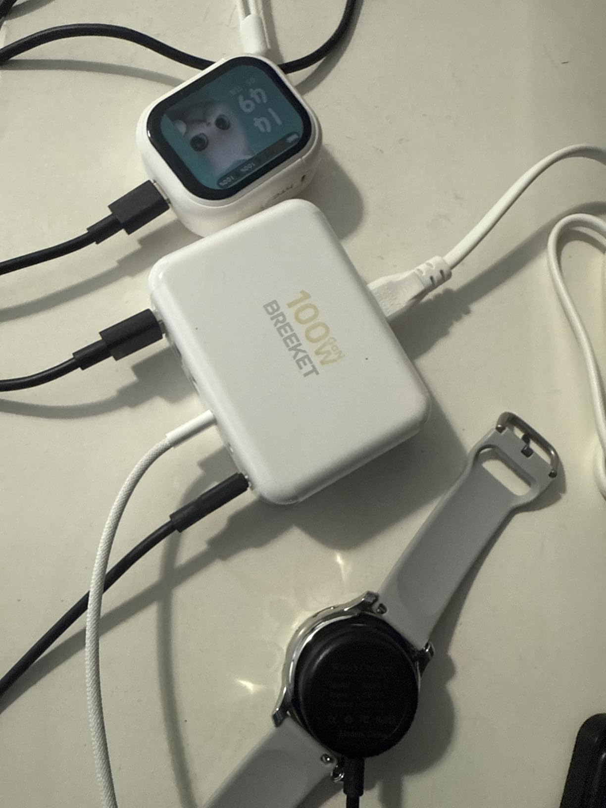 USB C Charger Block, GaN Fast USB Charging Station Hub with 100W Max 6-Port customer photo 1