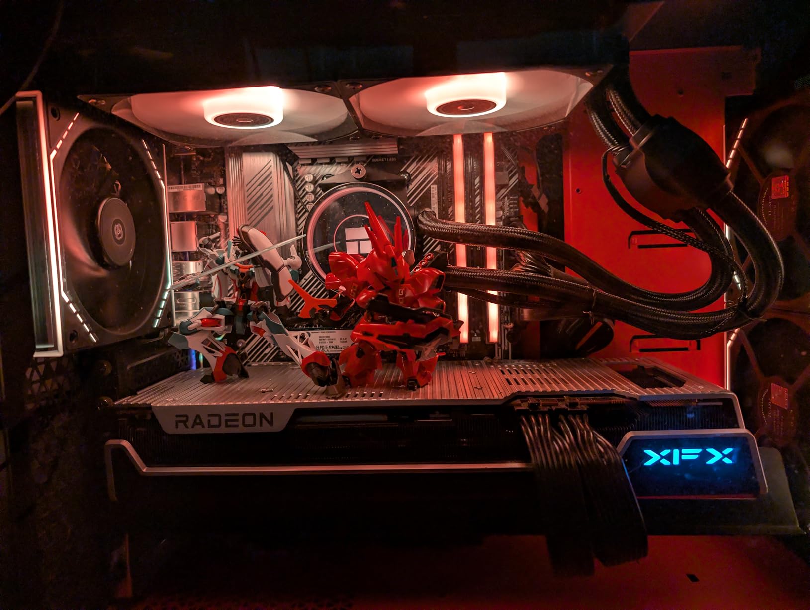 Thermalright Frozen Notte 240 Black ARGB V2 Water Cooling CPU Cooler, 240Black CPU Cooler Specifications, Double PWM Fans, S-FDB Bearings, Suitable for AMD/AM4 AM5, Intel LGA 1700/1150/1151/1200/2011 customer photo 2