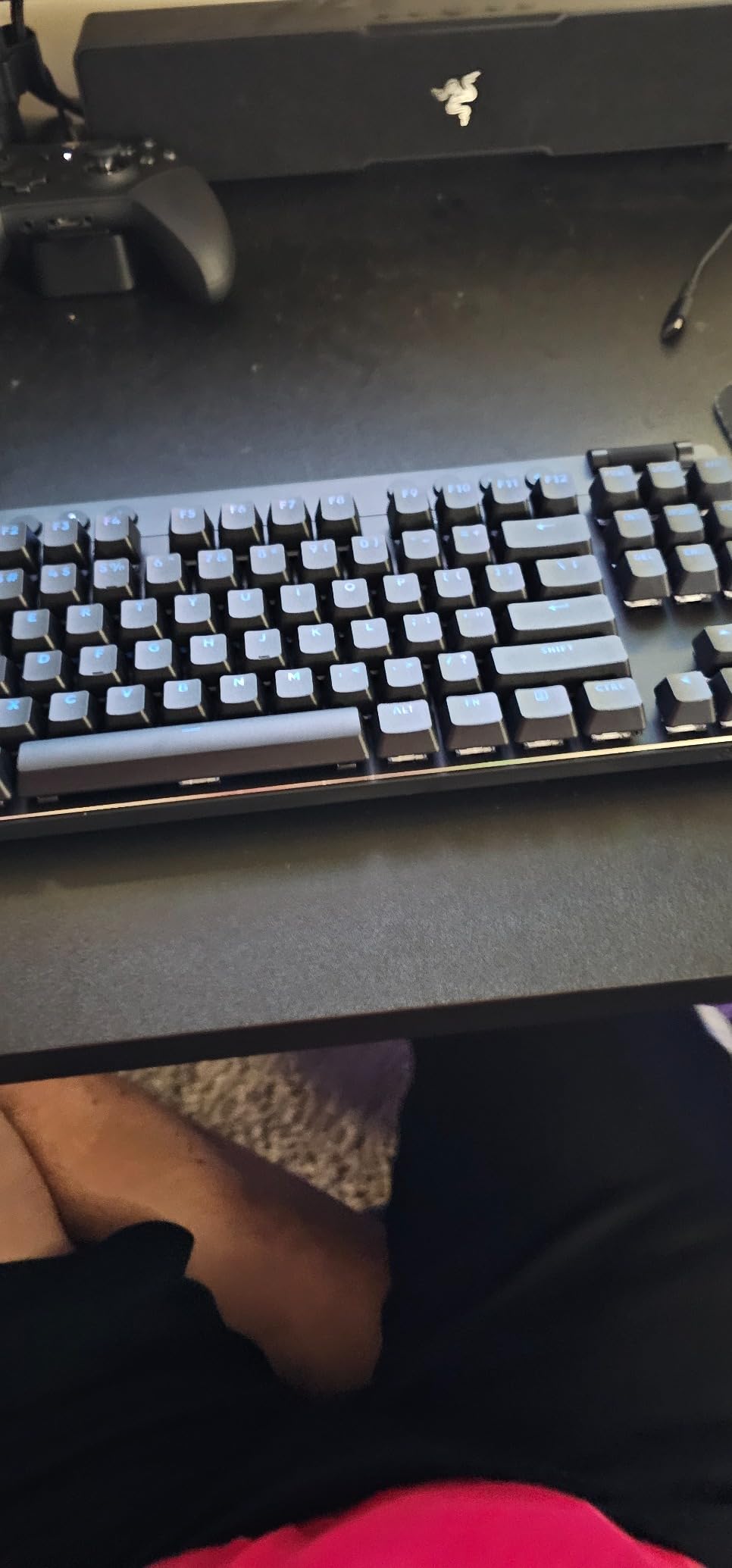 Logitech G PRO X TKL Lightspeed Wireless Gaming Keyboard, Ultra-Portable Tenkeyless Design, LIGHTSYNC RGB, PBT keycaps, Linear Switches (GX Red) - Black customer photo 2