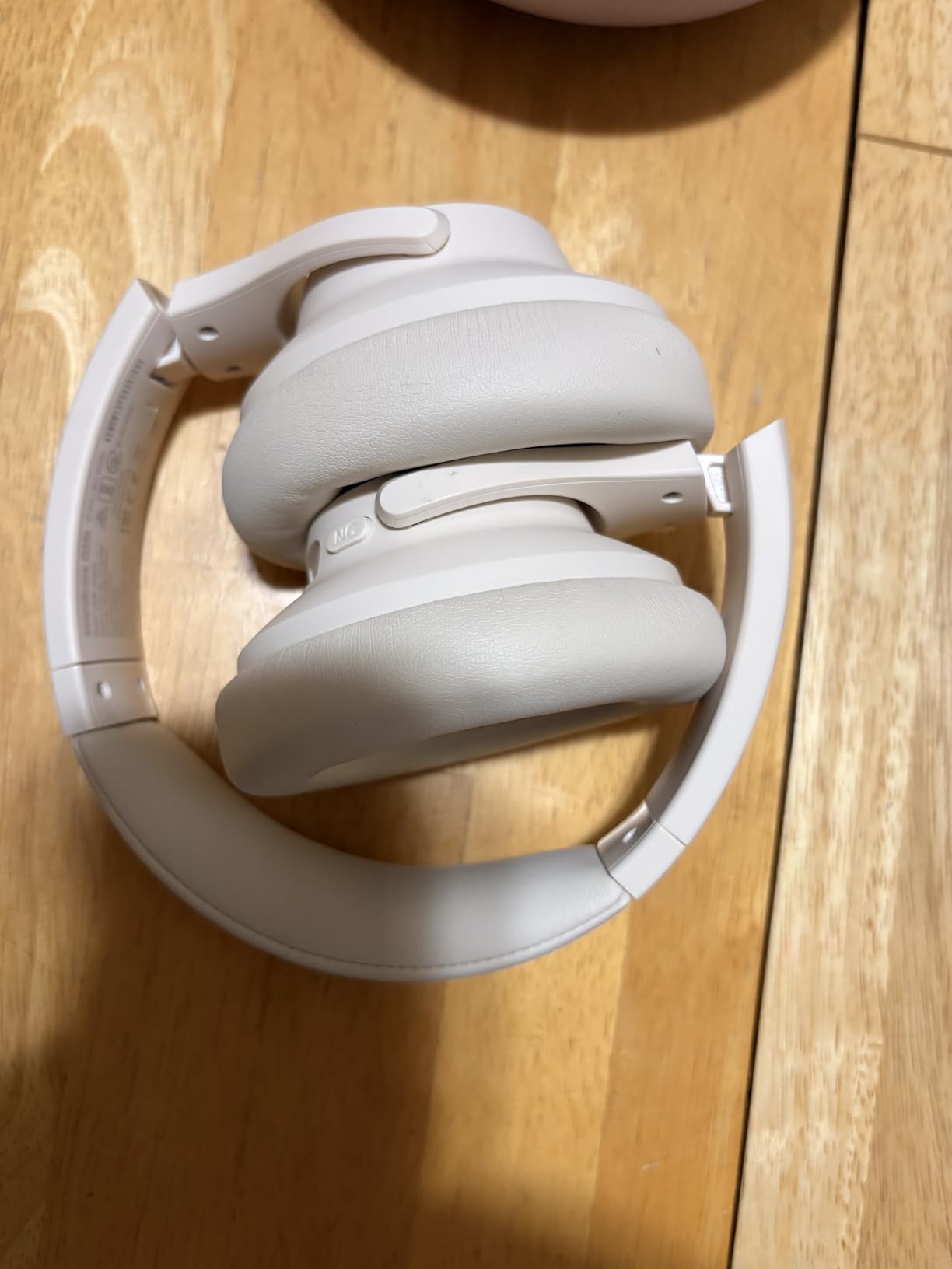 Soundcore by Anker Q20i Hybrid Active Noise Cancelling Headphones, Wireless Over-Ear Bluetooth, 40H Long ANC Playtime, Hi-Res Audio, Big Bass, Customize via an App, Transparency Mode customer photo 1