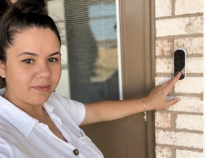 Arlo Video Doorbell 2K (2nd Gen) Wireless or Wired - 1-Cam customer photo 1