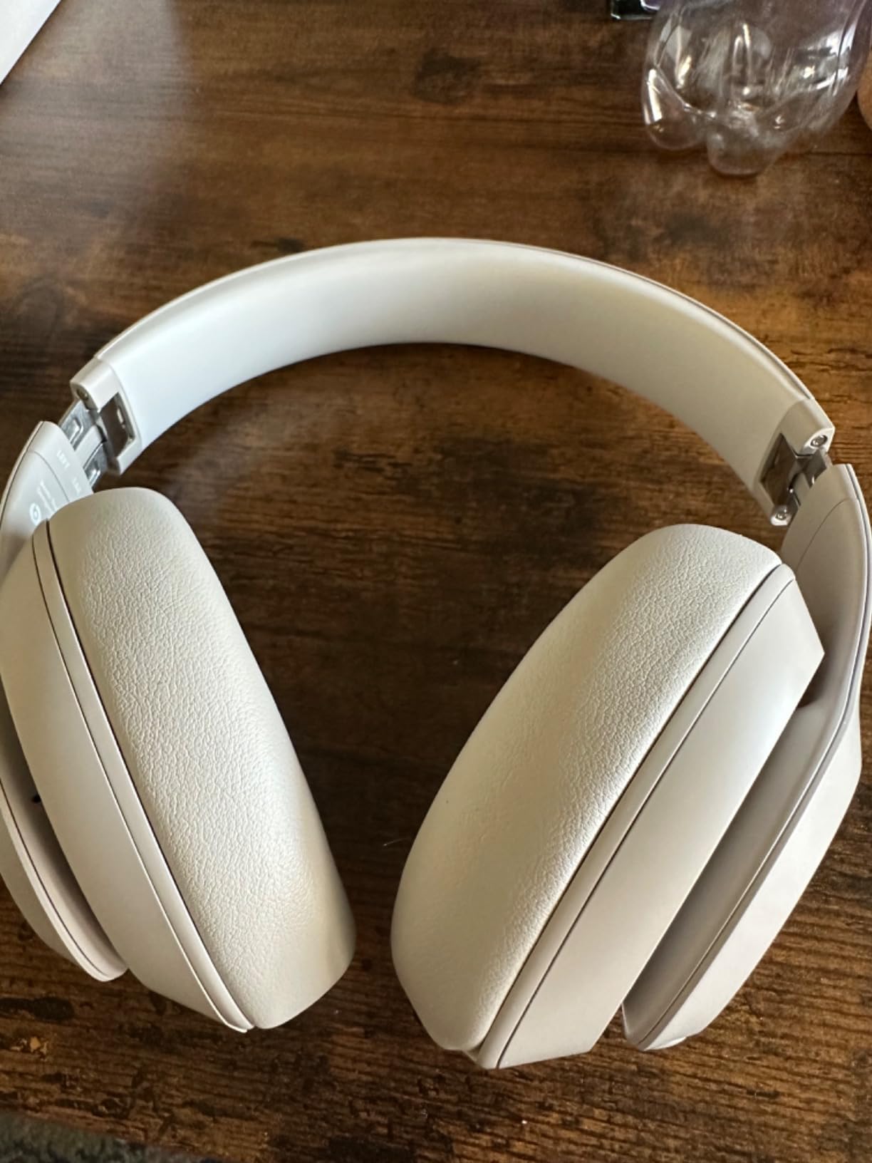 Beats Studio Pro Premium Wireless Over-Ear Headphones- Up to 40-Hour Battery Life, Active Noise Cancelling, Great for Travel & Commuting, USB-C Lossless Audio, Apple & Android Compatible - Sandstone customer photo 1