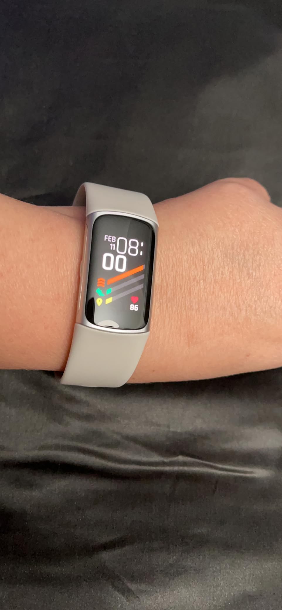 Fitbit Charge 6 Fitness Tracker with Google Apps - Heart Rate on Exercise Equipment - 3-Month Google Health Premium Membership Included - Health Tools - Obsidian/Black - Small&Large Bands Included customer photo 2