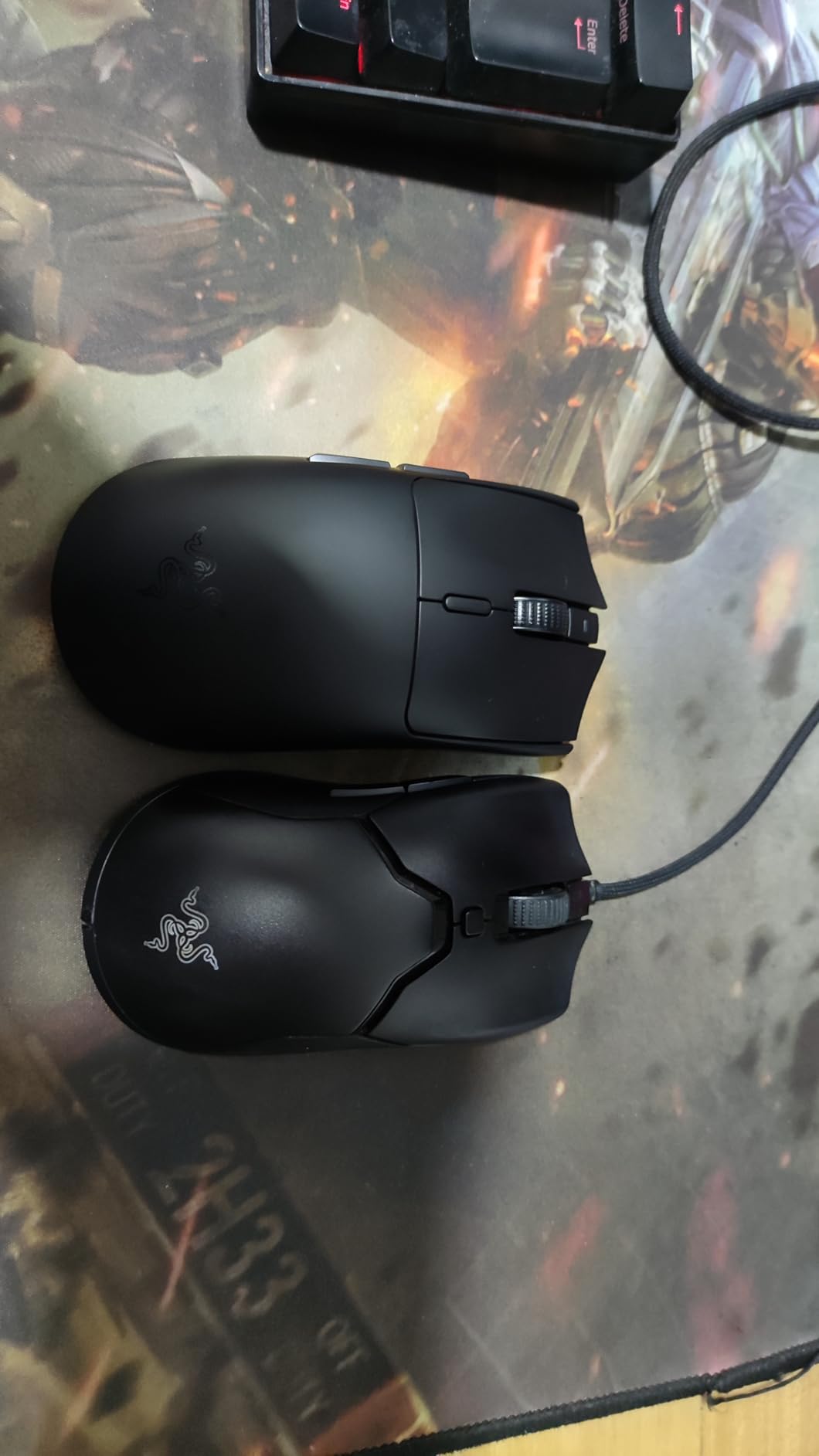 Razer Viper V3 HyperSpeed Gaming Mouse - Optical - Wireless - Radio Frequency - 2.40 GHz - USB - 30000 dpi - 6 Programmable Button(s) - Right-Handed - 1 x AA Battery Supported customer photo 1