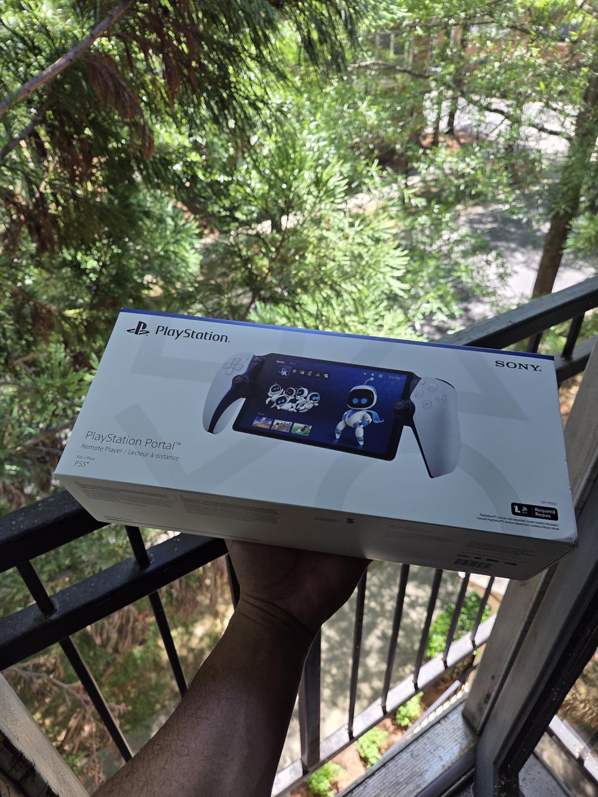 PlayStation 5 Portal Remote Player customer photo 2
