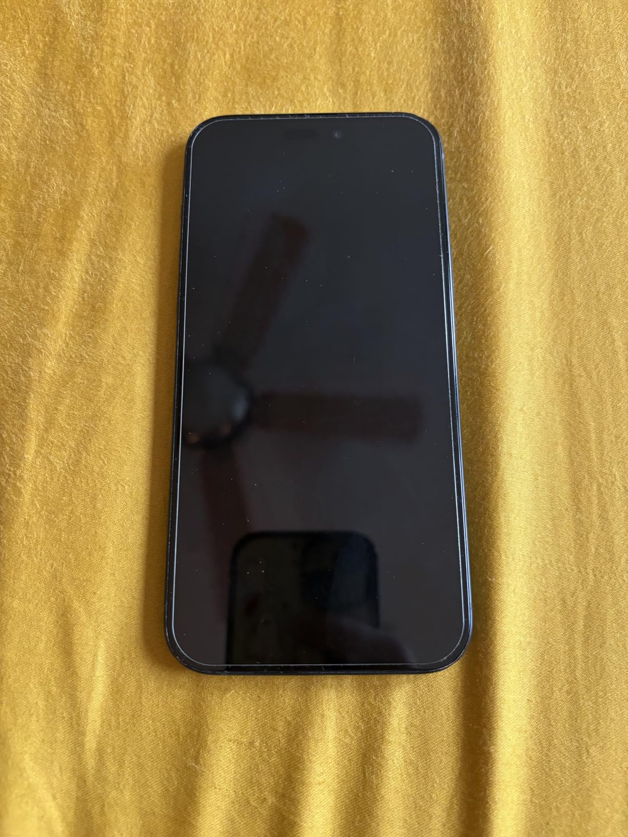 Apple iPhone 15 Plus, 128GB, Black - Unlocked (Renewed) customer photo 2
