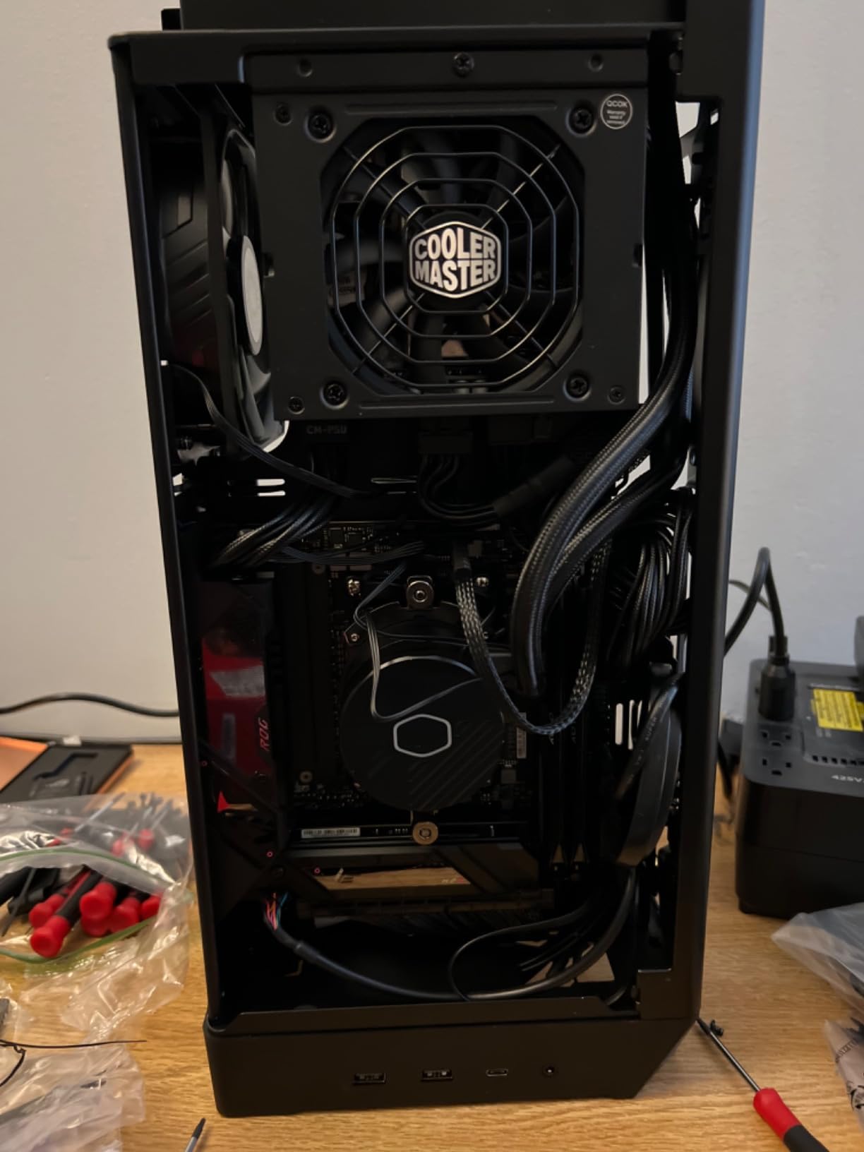 Cooler Master NCORE 100 MAX Mini-ITX PC Case Bundle - Includes 850W 80 Plus Gold PSU PCIe 5.0 Power Supply, 120mm AIO Liquid Cooler and PCIe 4.0 Riser Cable, Premium Small Form Factor SFF Design customer photo 2
