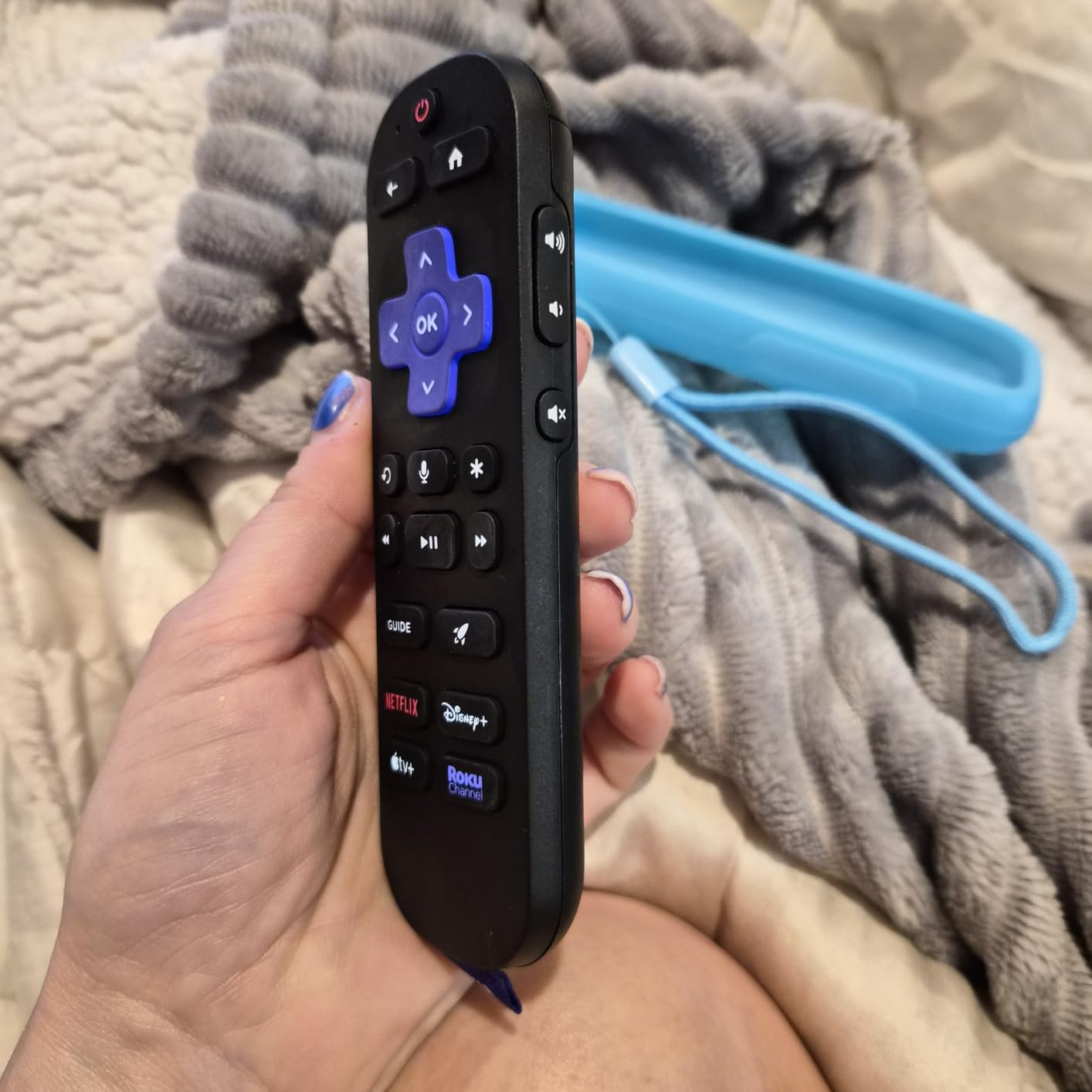Roku Voice Remote Pro (2nd Ed.) | Rechargeable TV Remote Control with Hands-free Voice Controls, Backlit Buttons, & Lost Remote Finder - Replacement Remote Compatible with All Roku TV, Players & Audio customer photo 1