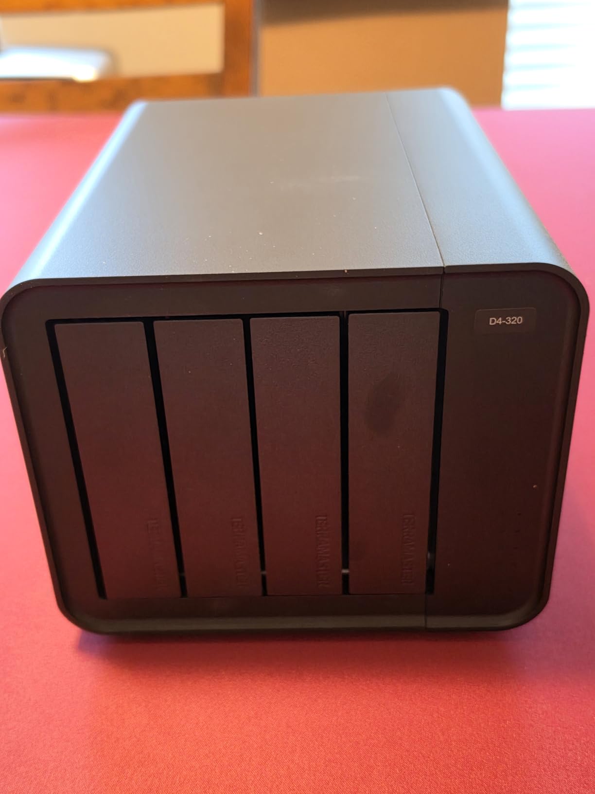 TERRAMASTER D4-320 External Hard Drive Enclosure 4-Bay (Diskless) customer photo 1