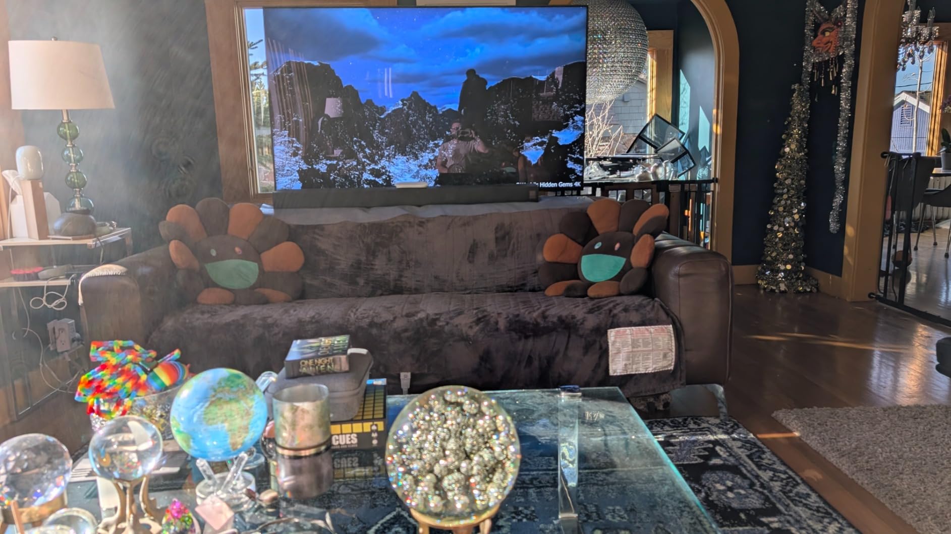 Samsung 75-Inch Class Neo QLED 4K QN90D Series Mini LED, Neo Quantum HDR+ Smart TV w/Dolby Atmos, Object Tracking Sound+, Motion Xcelerator, Real Depth Enhancer Pro, 4K AI Upscaling, Alexa Built-in (QN75QN90D, 2024) customer photo 2