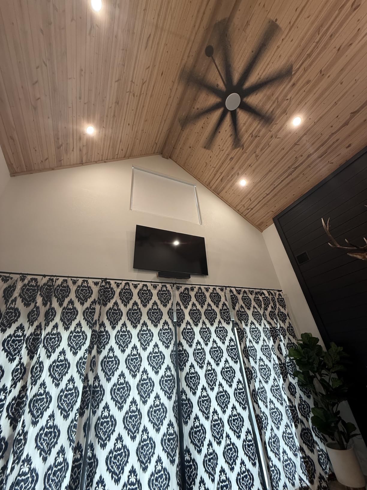 Bringnox Motorized Blinds with Remote,100% Blackout Smart Roller Blinds Compatible with Apple Homekit Google Home and Alexa Via HUB,and Customized (Linen Stone-01) customer photo 1