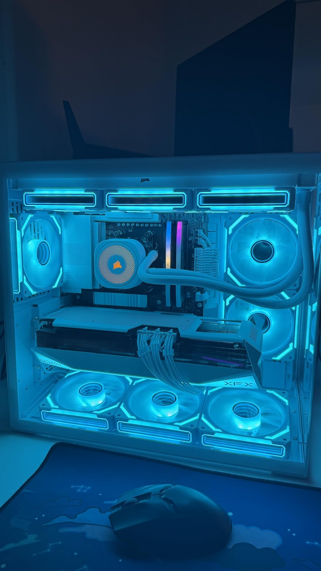 AsiaHorse COSMIQ 120mm Case Fan, Infinity Mirror FDB Reverse Fan with 5V 3-PIN Connector and Small Controller, 2000 RPM and 68.5CFM, Unit Daisy Chain PWM RGB PC Fans for Cases CPU Liquid Coolers, 3Pack customer photo 2