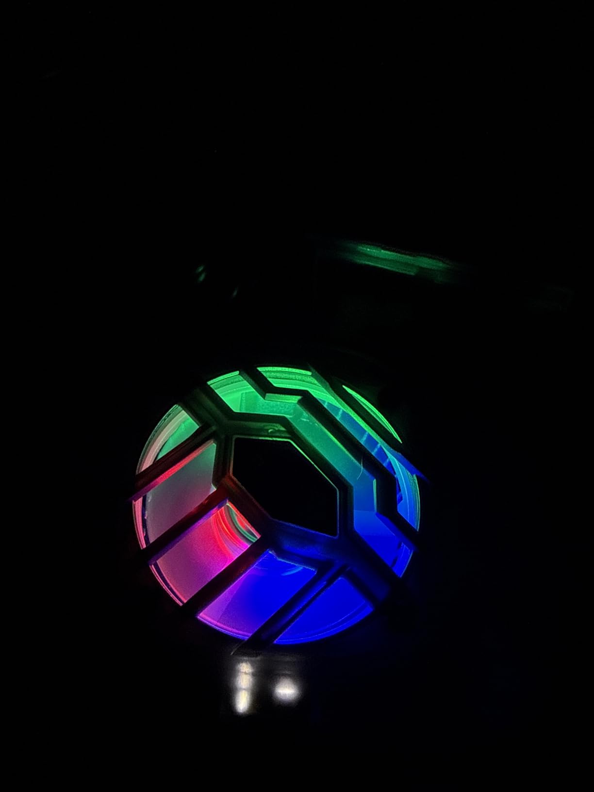 CHONCHOW Magnetic Cell Phone Cooler, RGB Phone Cooling Fan Portable Lightweight Mobile Phone Cooling Fan, Phone Radiator with Larger Cooling Area for Phone/Tablet/iPad (with Digital displays) customer photo 2