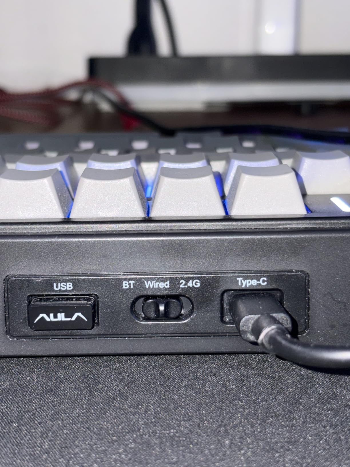 AULA F75 Pro Wireless Mechanical Keyboard, 75% Hot Swappable Custom Keyboard with Knob, RGB Backlit, Pre-lubed Reaper Switches, Side Printed PBT Keycaps, 2.4GHz/USB-C/BT5.0 Mechanical Gaming Keyboards customer photo 2