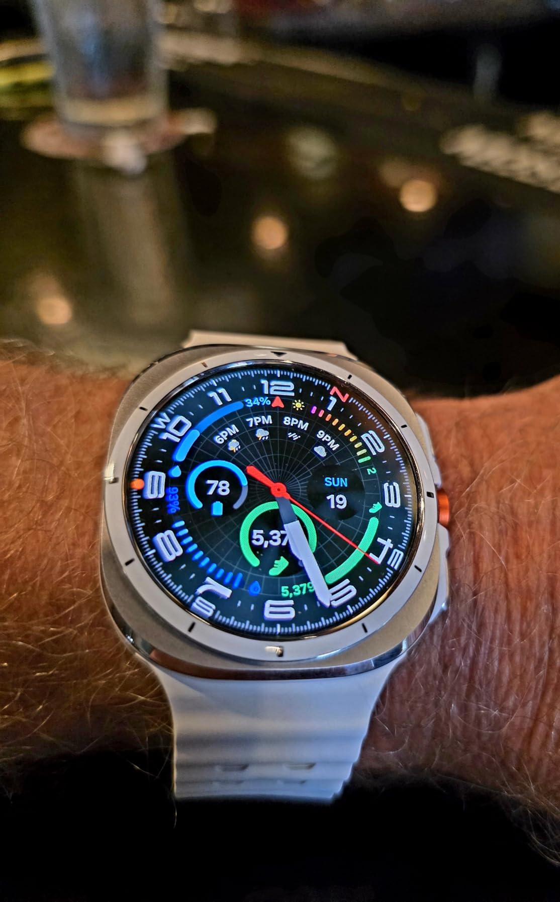 Galaxy Watch Ultra (2024) 47mm LTE AI Smartwatch w/Energy Score, Wellness Tips, Heart Rate Tracking, Sleep Monitor, Fitness Tracker, GPS, Titanium White [US Version, 1Yr Manufacturer Warranty] customer photo 2