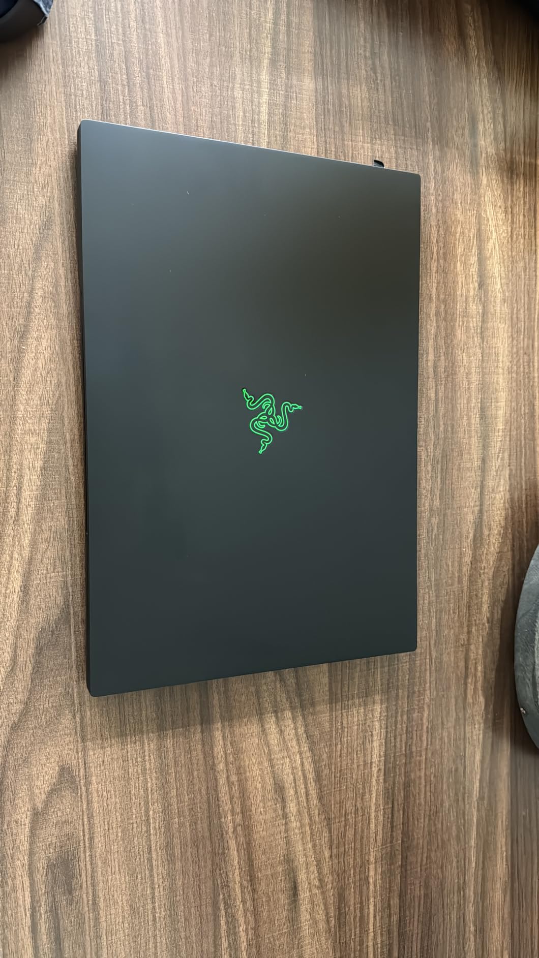 Razer Blade 18 Gaming Laptop - NVIDIA GeForce RTX 4090, Intel Core i9 14900HX 14th Gen CPU, 18
