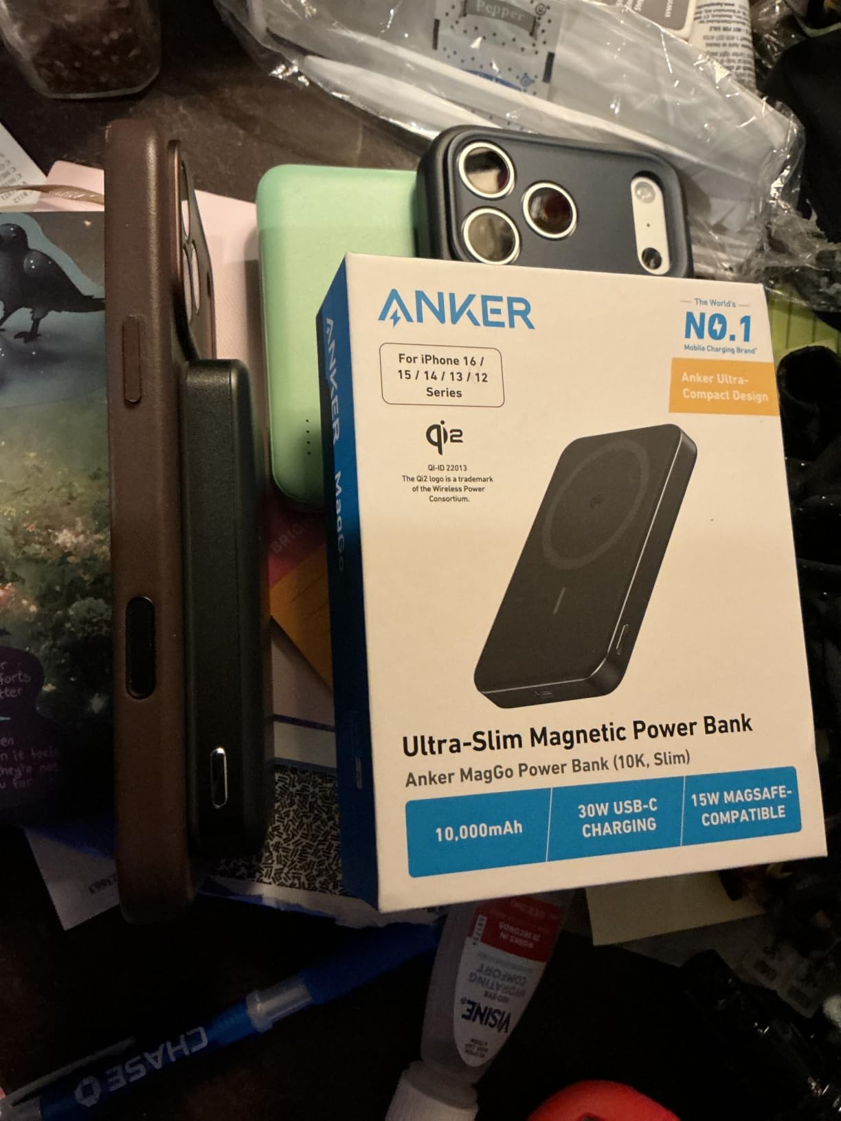 Anker MagGo Power Bank, Slim 10,000mAh Magnetic Battery Pack, Qi2 Certified 15W Ultra-Fast MagSafe Compatible Portable Charger, Ergonomic Design, for iPhone17/16/15/14 Series, and More customer photo 1