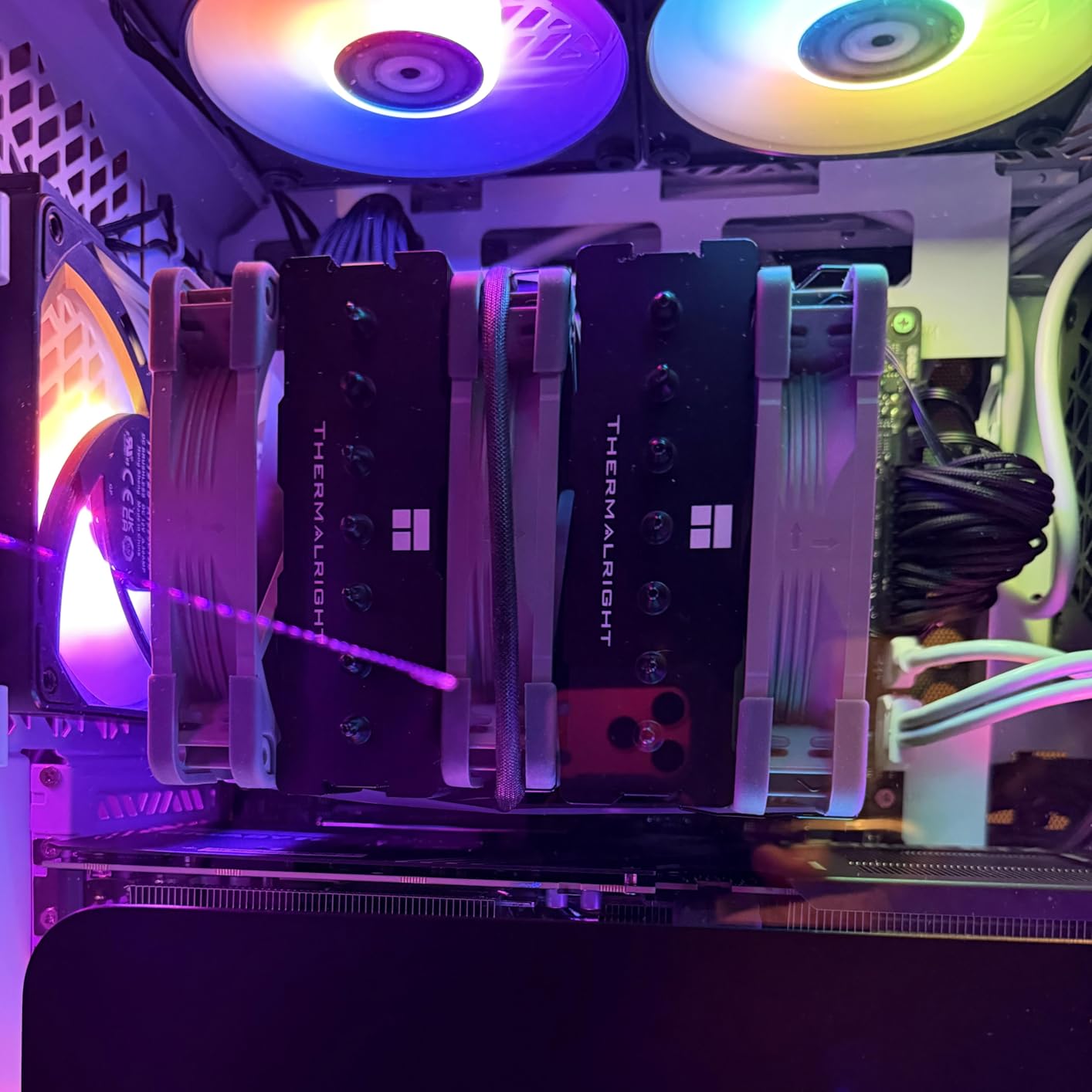 Thermalright Phantom Spirit 120 SE Black CPU Cooler, Dual TL-C12B V2 PWM Fans and Double Towers, 7 Heat Pipes Heatsink Cooler, for AM4/AM5 & Intel LGA1851/1700/115X/1200, Computer CPU Cooling, Black customer photo 2
