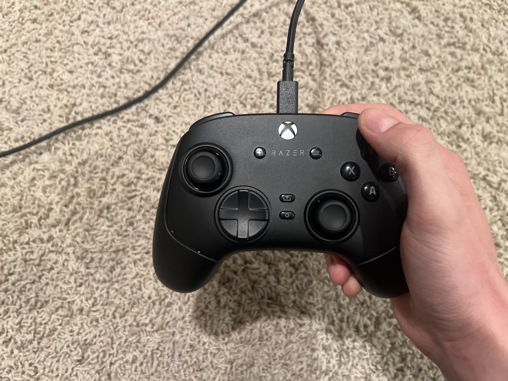 Razer Wolverine V3 Pro Wireless Gaming Controller: Licensed for Xbox Series X|S, Xbox One, Windows PC - 6 Remappable Buttons - Fast Triggers - Customizable Thumbsticks - Wired Tournament Mode - Black customer photo 2