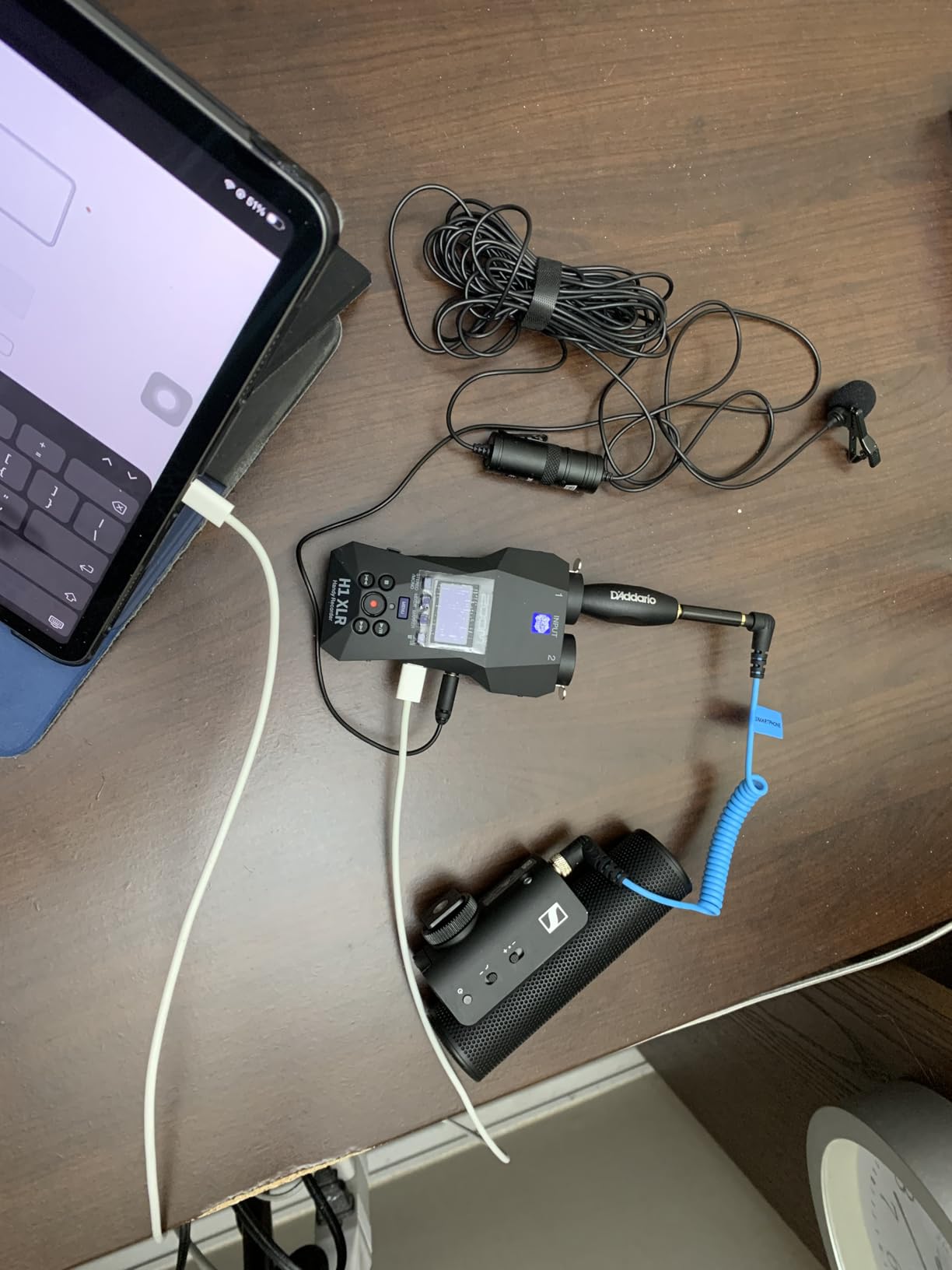 Zoom H1 XLR 2-Channel Recorder for Filmmakers, Musicians & Podcasters customer photo 1