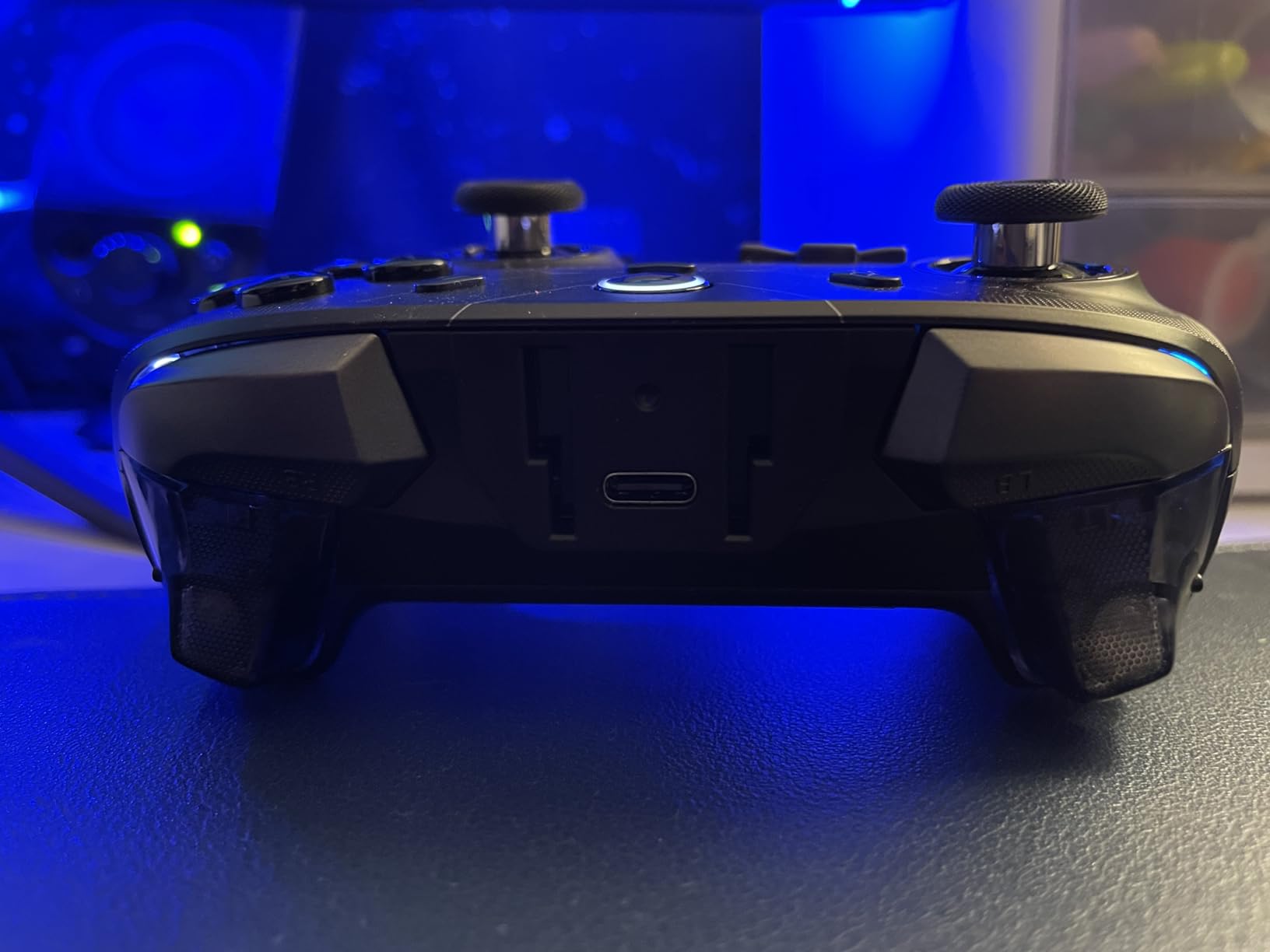 GameSir Cyclone 2 Wireless PC Controller - 1000Hz Polling Rate, TMR Joysticks, Hall Effect & Micro 2-in-1 Triggers, for PC/Android/Switch/Switch 2 with Charging Dock (Black) customer photo 2
