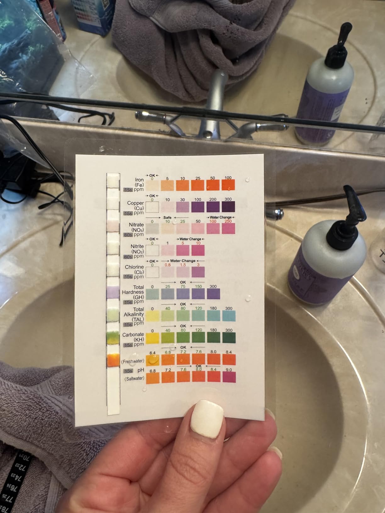 11 in 1 - Aquarium Test Strips | 950 Tests - 150 Strips | Fish Tank Aquariums Water Test Kit & ebook | Aquarium Thermometer | Fish Tank Water Testing Kit Includes 50 Ammonia Strips customer photo 2