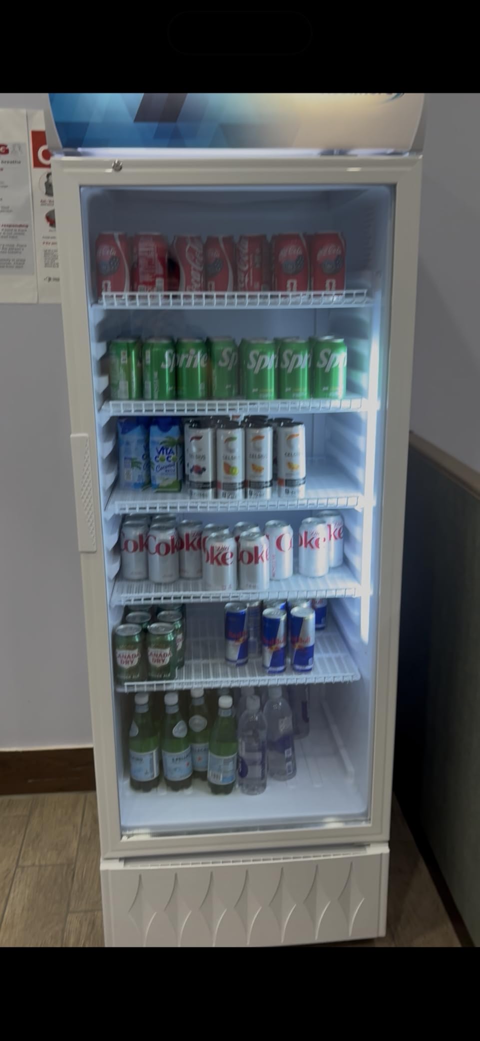 KoolMore 26 in. Commercial Glass Door Merchandiser Refrigerator with LED Lights, 15 cu. ft. in Black, ETL Listed (KM-MDR-1GD-15C) customer photo 1