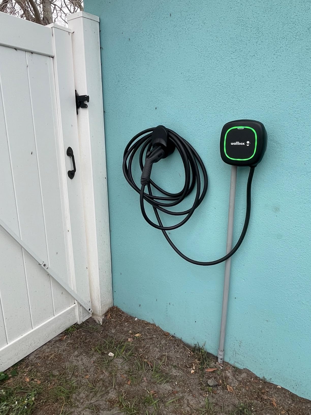 Wallbox Pulsar Plus Level 2 EV Charger Hardwired 48 Amp - EVSE 11.5kW 240V Electric Vehicle Charging Station J1772-25ft Cable - Electric Car Charger for Outdoor & Indoor - Energy Star & UL Certified customer photo 2