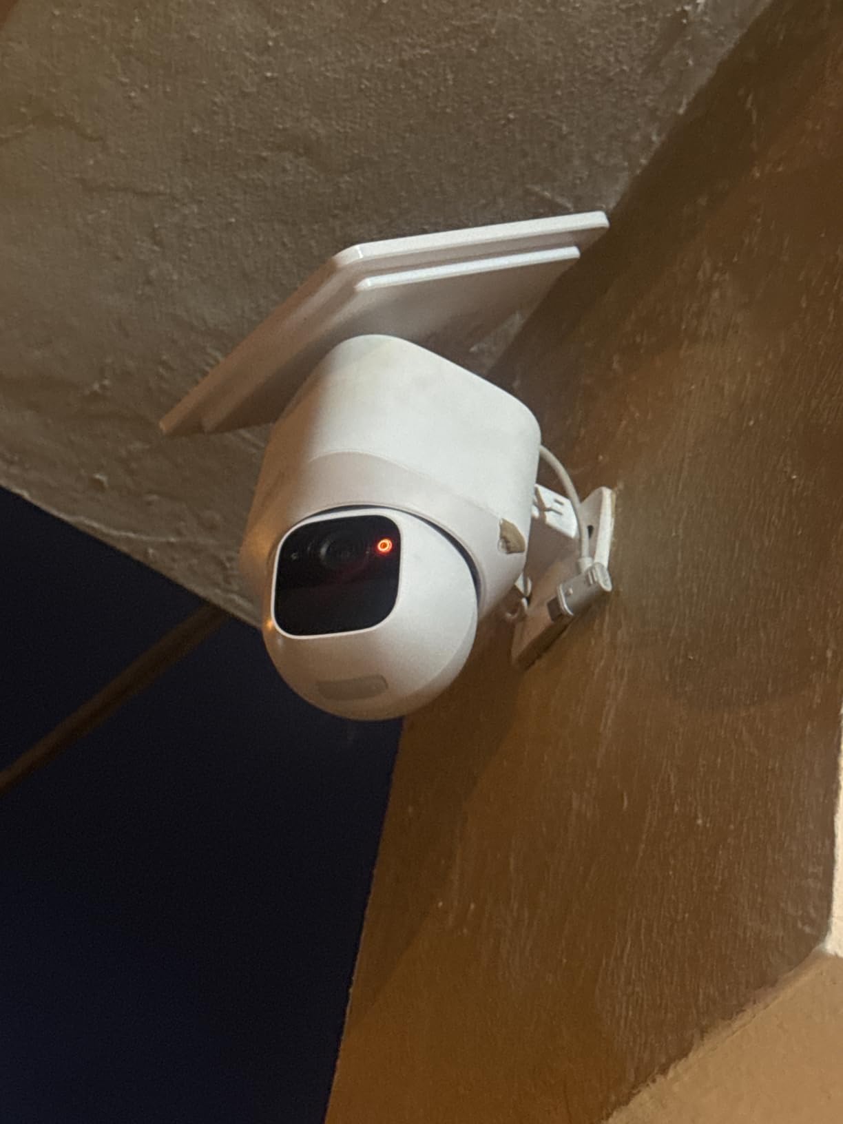 SoloCam E30, Security Cameras Wireless Outdoor, Solar Camera Outdoor Wireless, 360° Pan, AI Tracking, 2K Clarity, No Monthly Fee customer photo 2