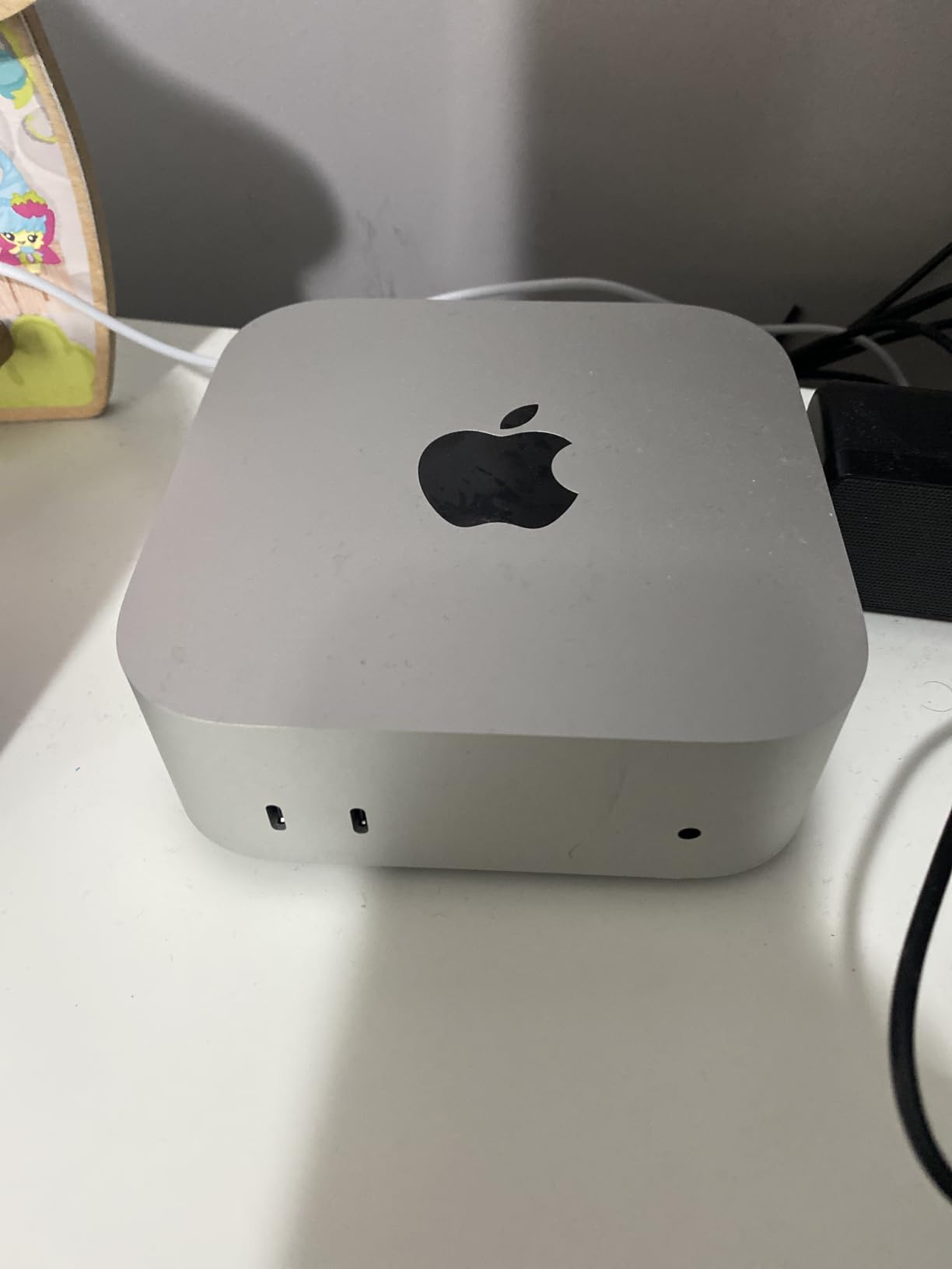 Apple 2024 Mac mini Desktop Computer with M4 chip with 10‑core CPU and 10‑core GPU: Built for Apple Intelligence, 16GB Unified Memory, 256GB SSD Storage, Gigabit Ethernet. Works with iPhone/iPad customer photo 2