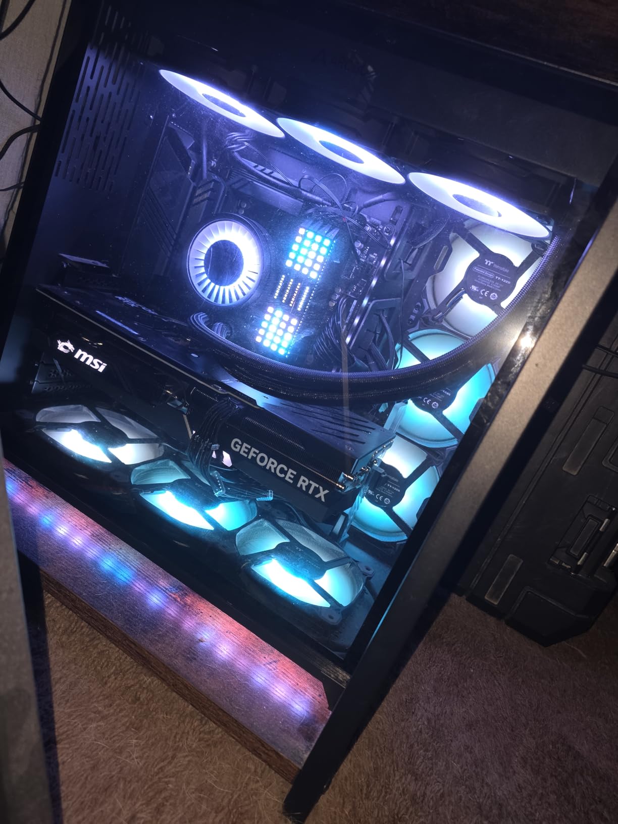 ARCTIC Liquid Freezer III Pro 360 A-RGB - AIO CPU Cooler, 3 x 120 mm Water Cooling, 38 mm Radiator, PWM Pump, VRM Fan, AMD AM5/AM4, Intel LGA1851/1700 Contact Frame - Black customer photo 2