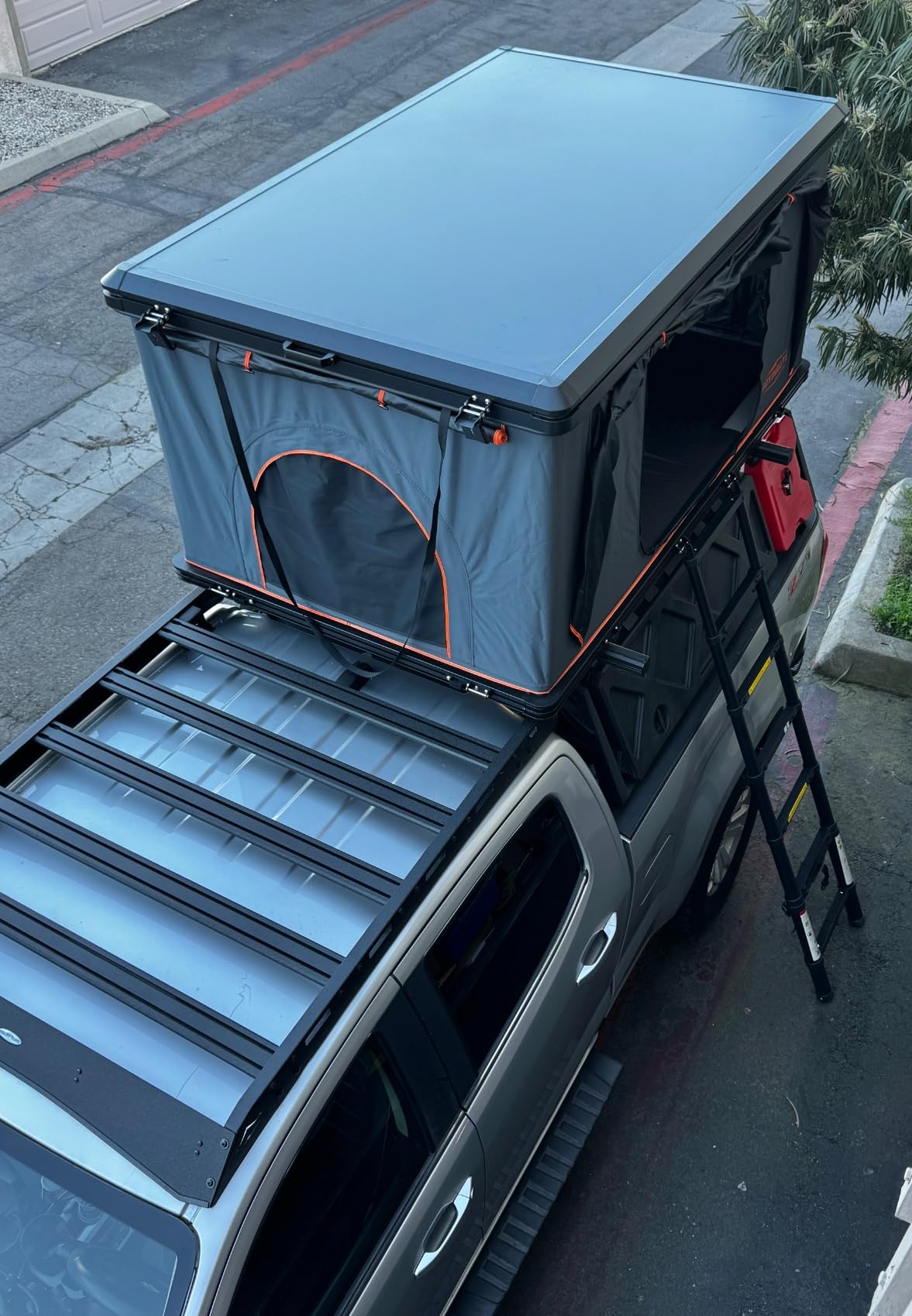 Rooftop Tent Hard Shell with Winter Insulation for 4-Season Camping | Aluminum hardshell,2-layer mat,LED light strip,2 Person Car Roof top tent,Suitable for Jeep Truck SUV Trailer customer photo 2
