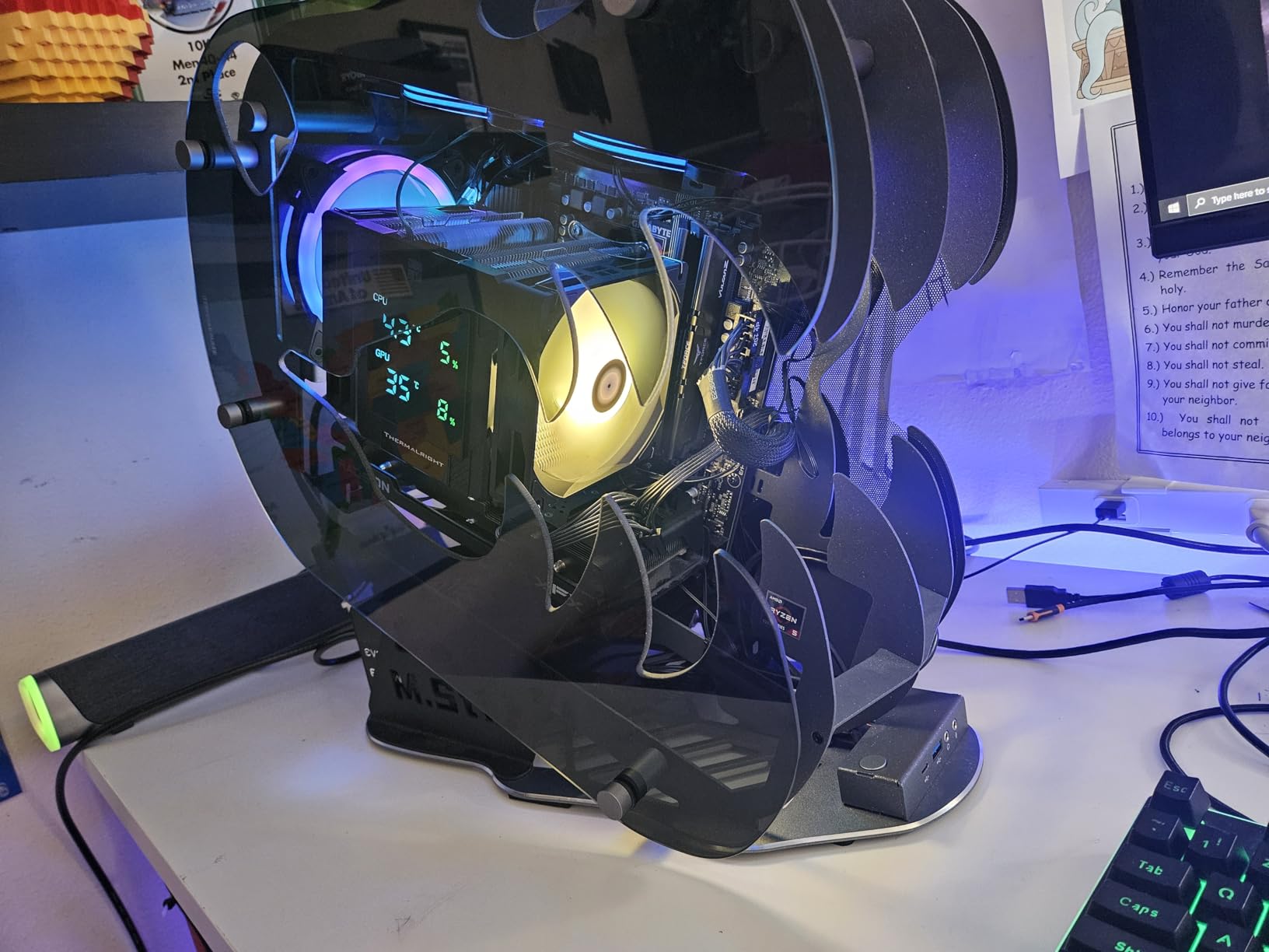 Thermalright Peerless Assassin 120 Digital ARGB Black CPU Air Cooler, Digital Screen Top Cover,6 Heatpipes Computer CPU Cooler, for AM4/AM5,Intel LGA1700/1851/1150/1151/1200, PC Cooler-Black ARGB customer photo 2
