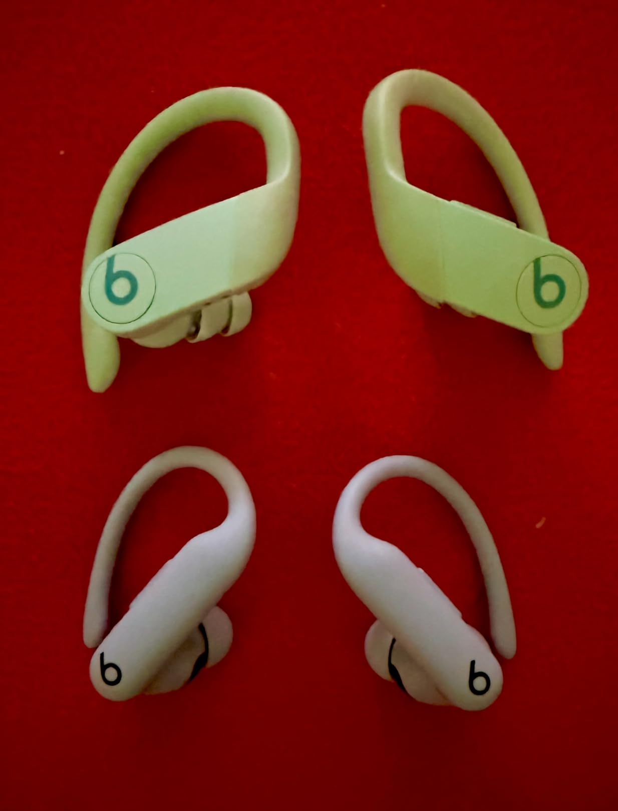 Beats Powerbeats Pro 2 - Wireless Noise Cancelling Workout Earbuds with Secure- Fit Earhooks, Up to 45-Hour Battery with Charging Case, Sweat & Water Resistant, Heart Rate Monitoring - Jet Black customer photo 1